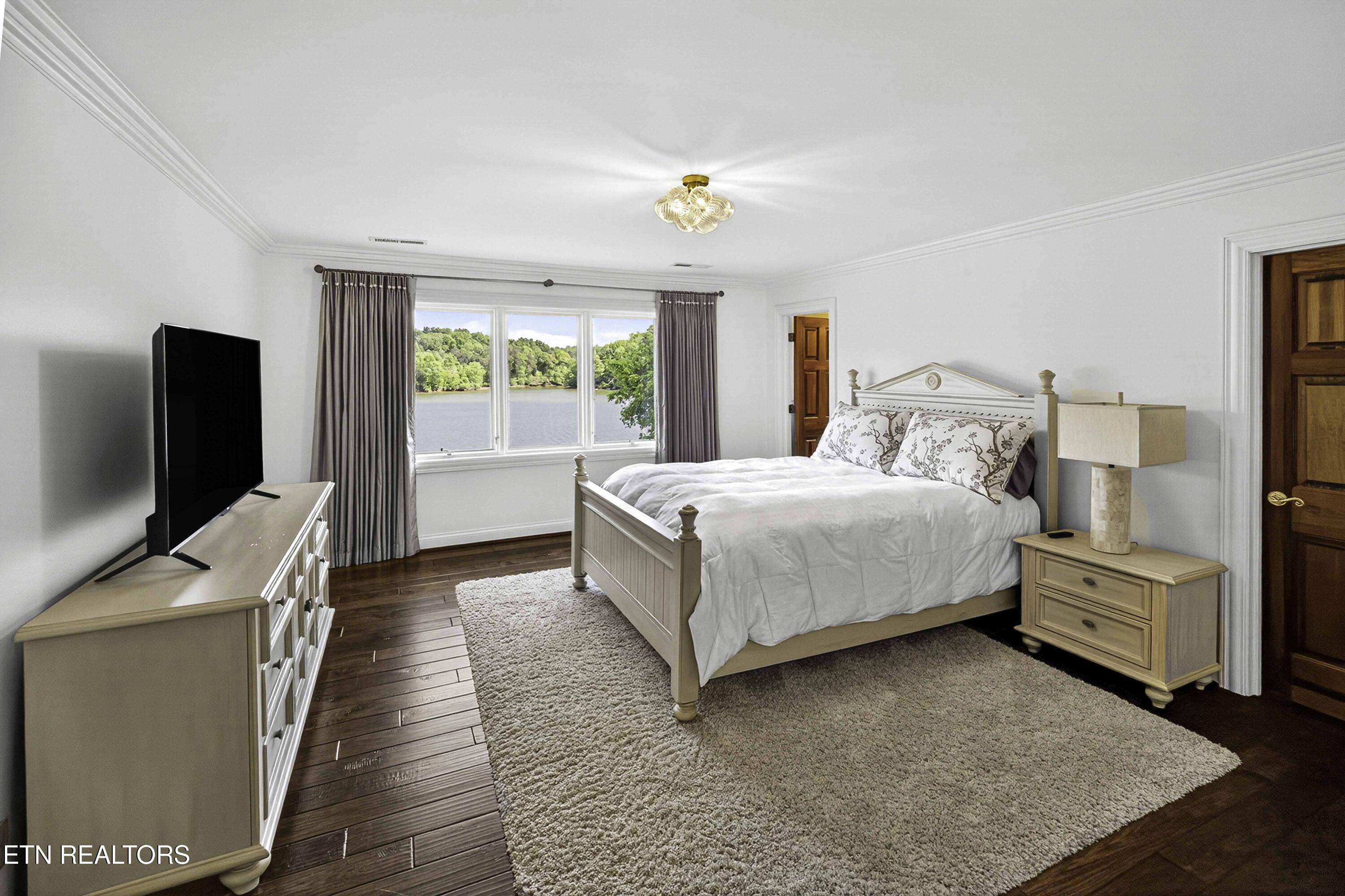 3540 Captains Way