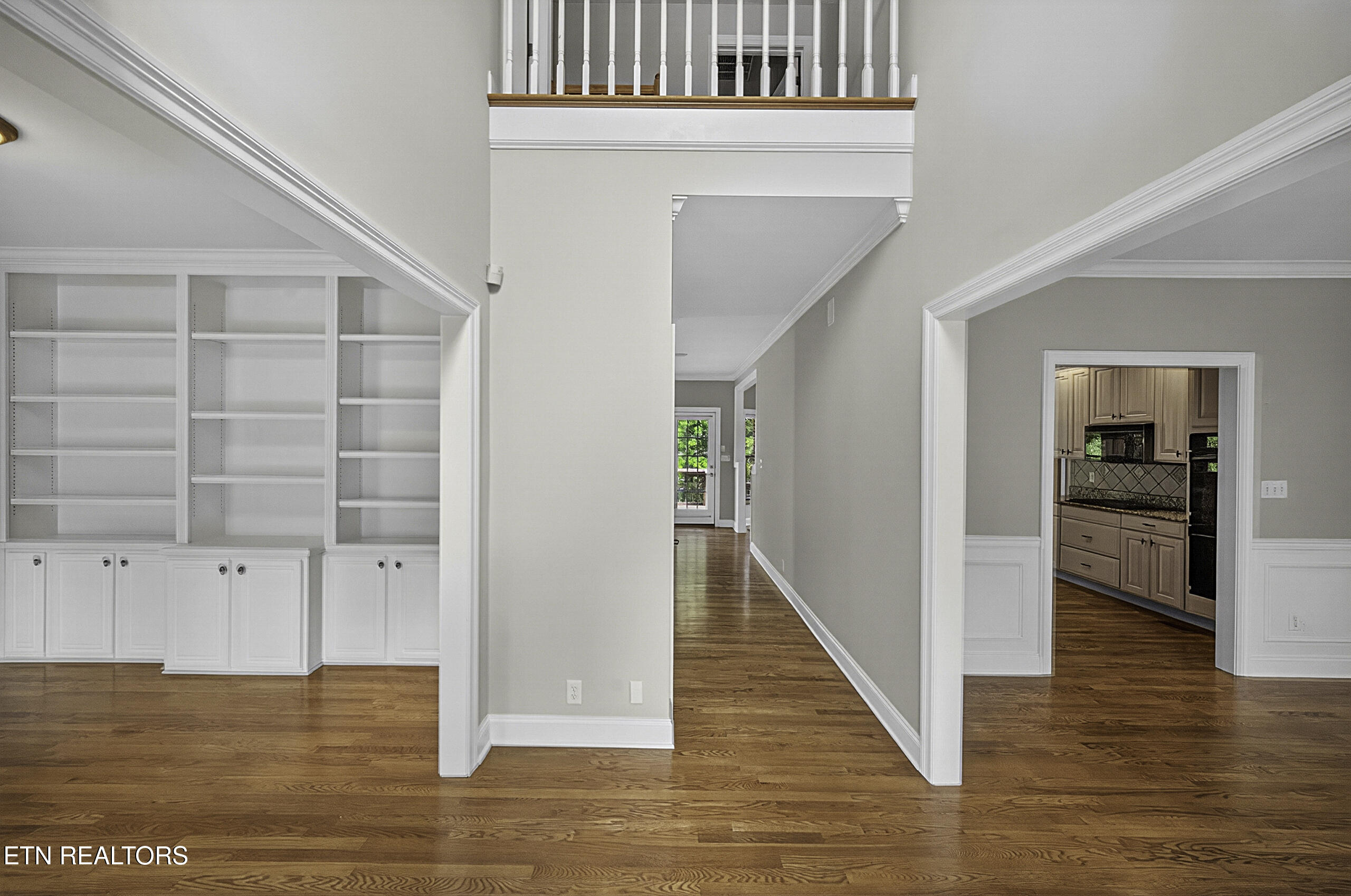 12649 Bayview Drive