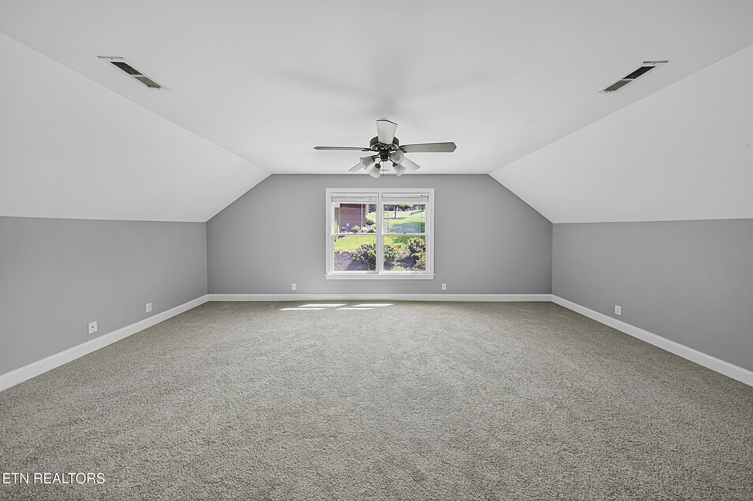 12649 Bayview Drive