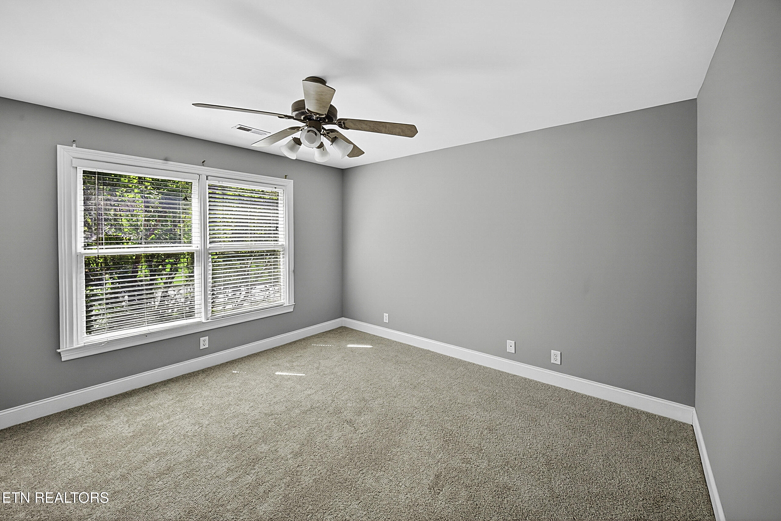 12649 Bayview Drive