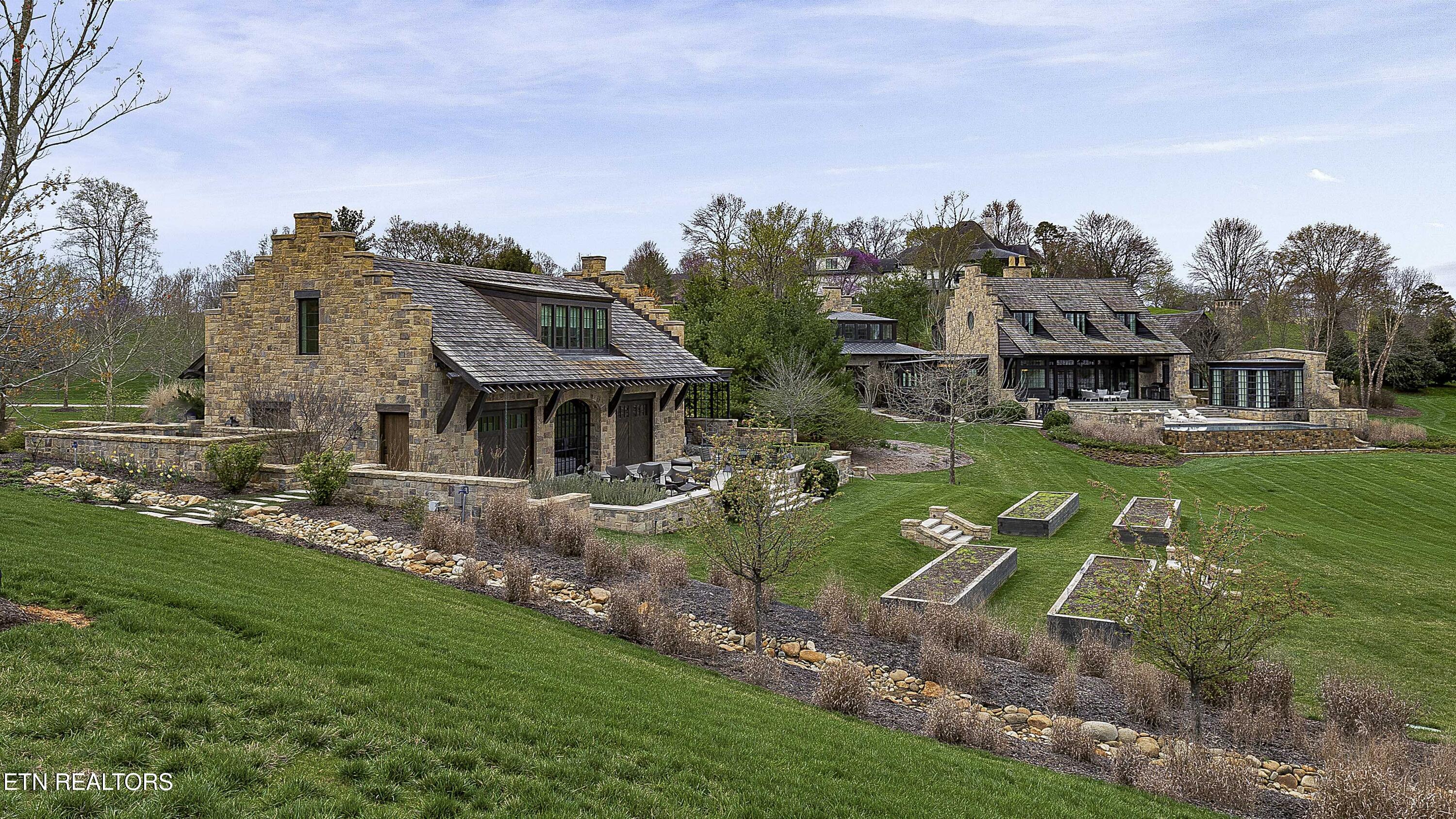 3939 River Bend Drive