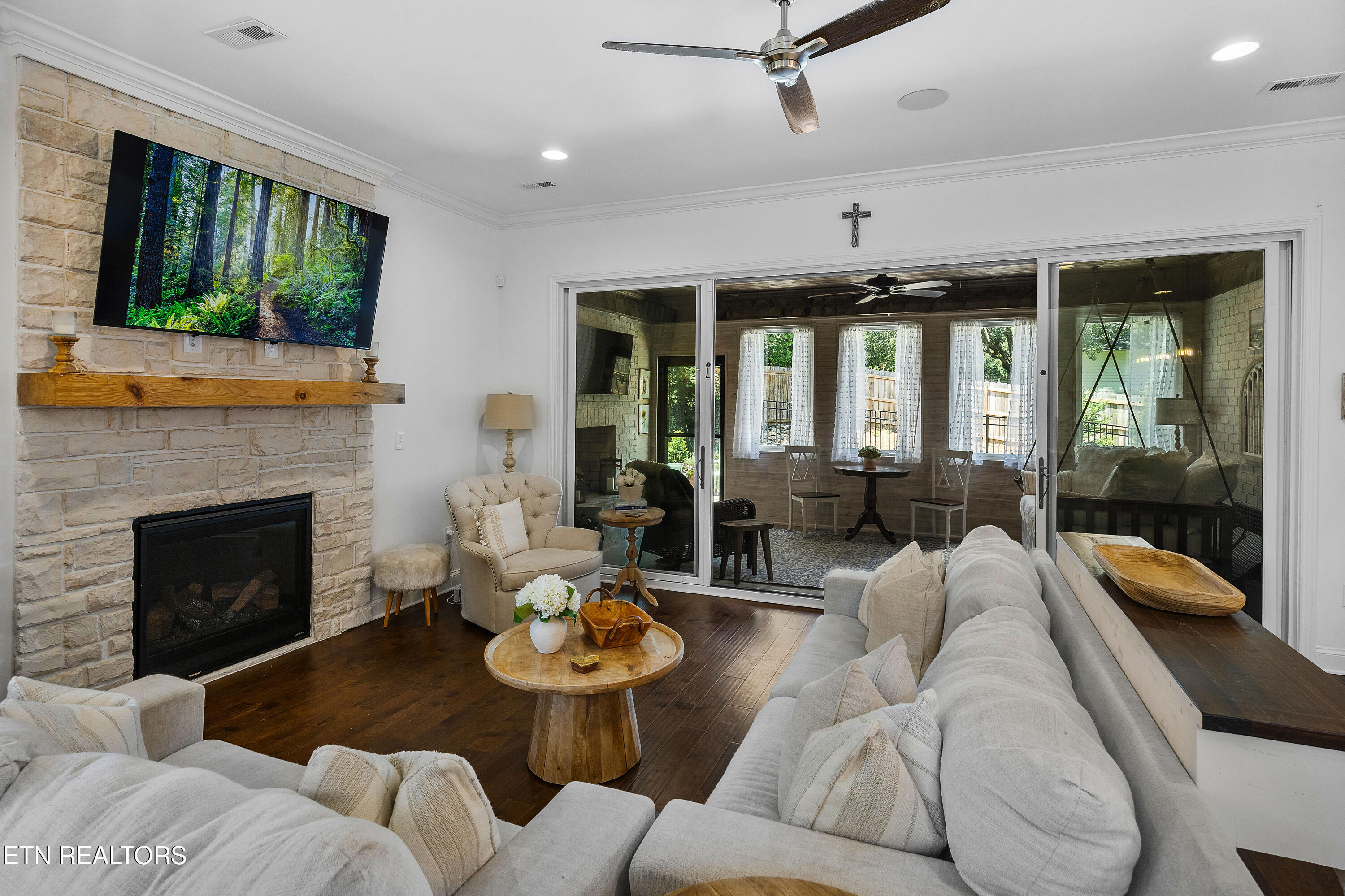 1470 Bronze Lane