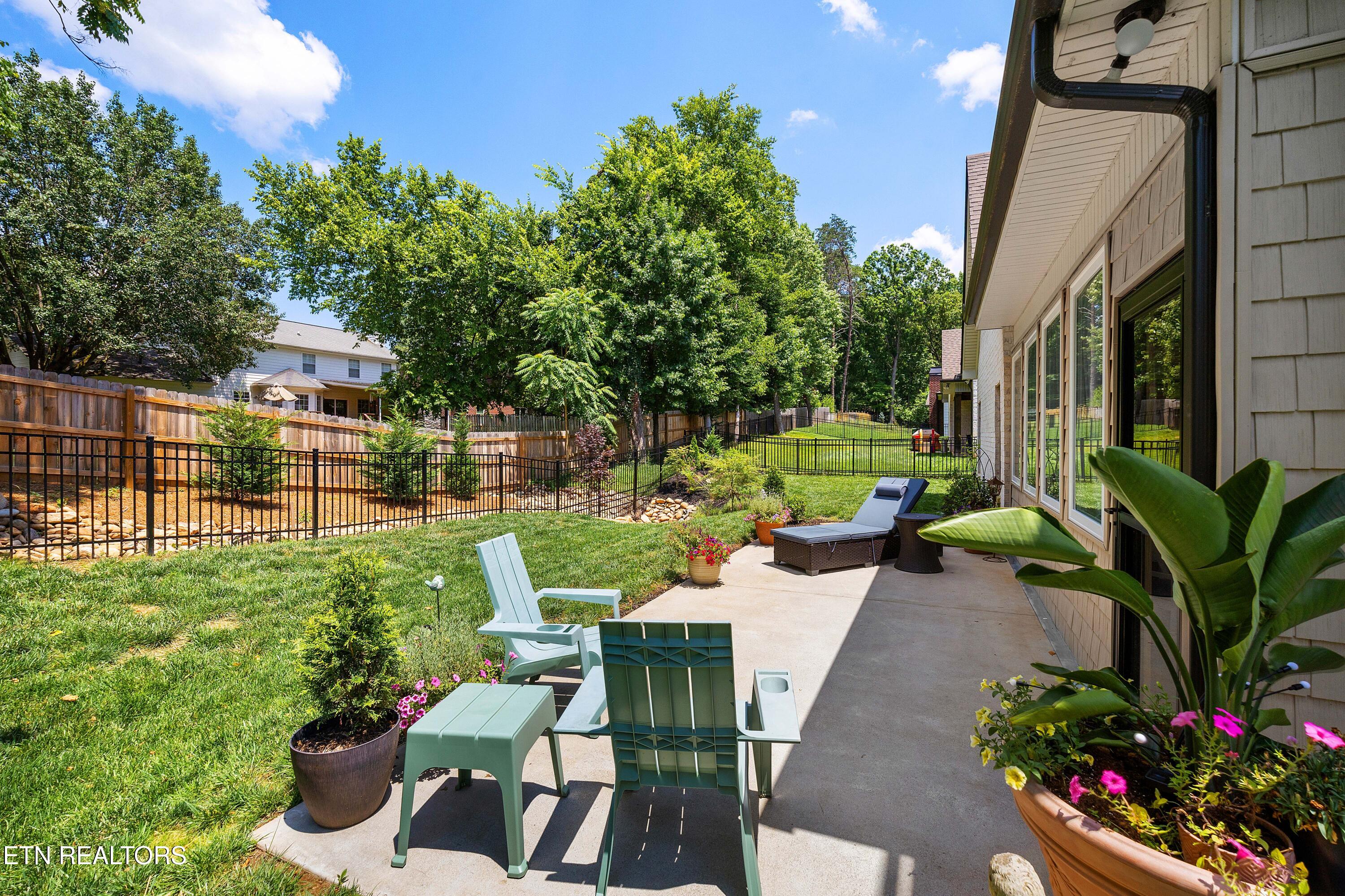 1470 Bronze Lane