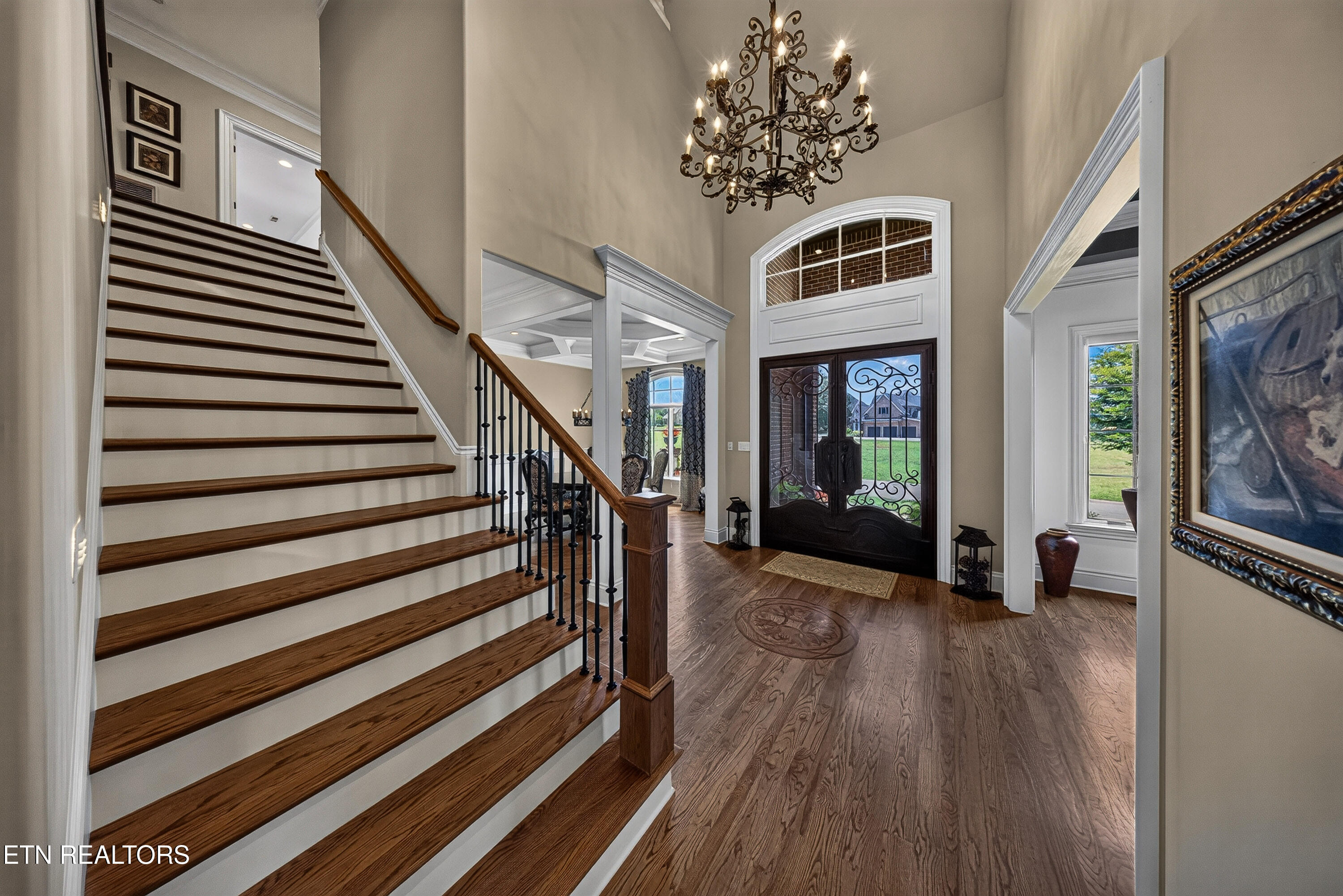 3642 Edgewater Way