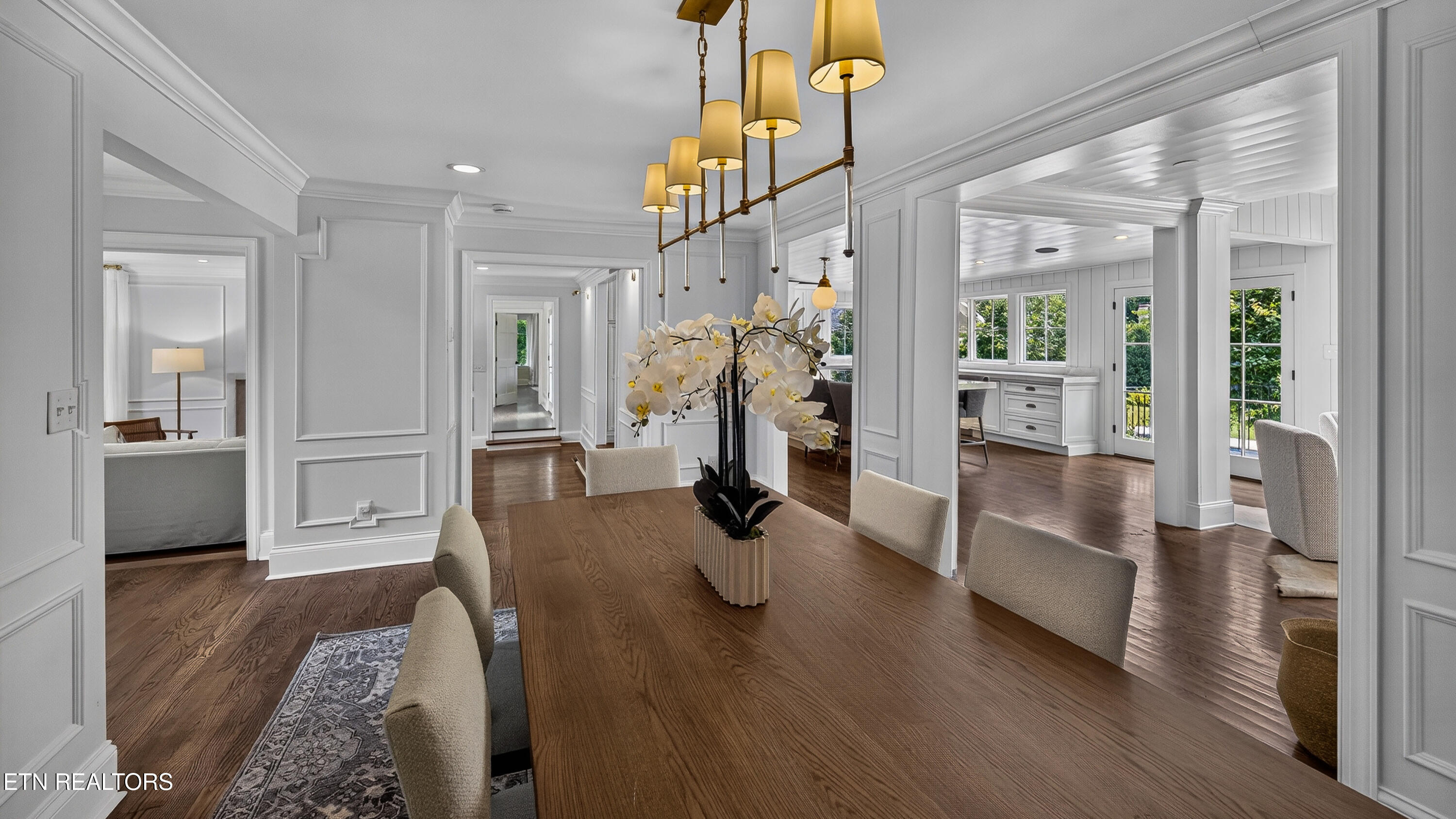 3672 Woodland Drive