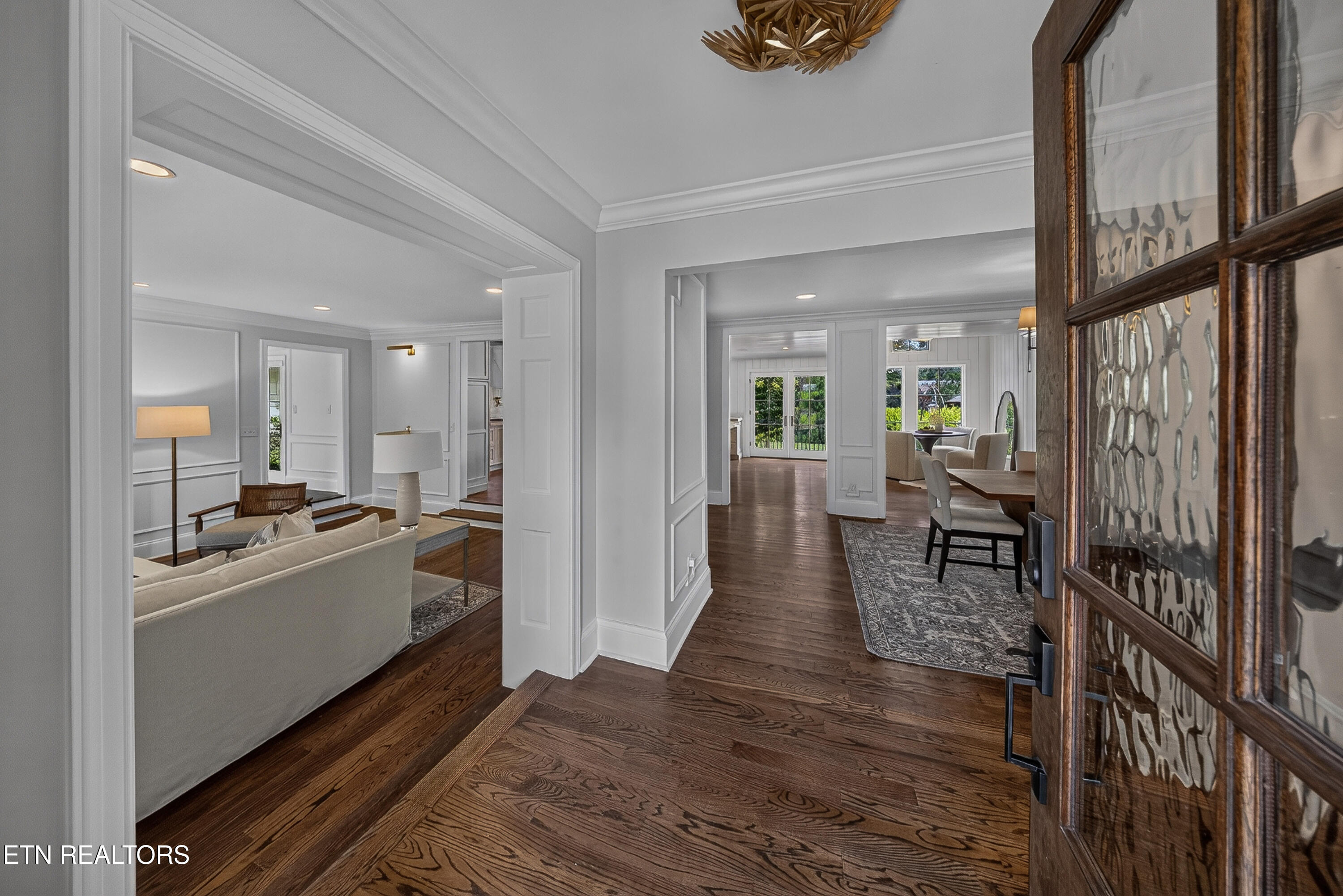 3672 Woodland Drive