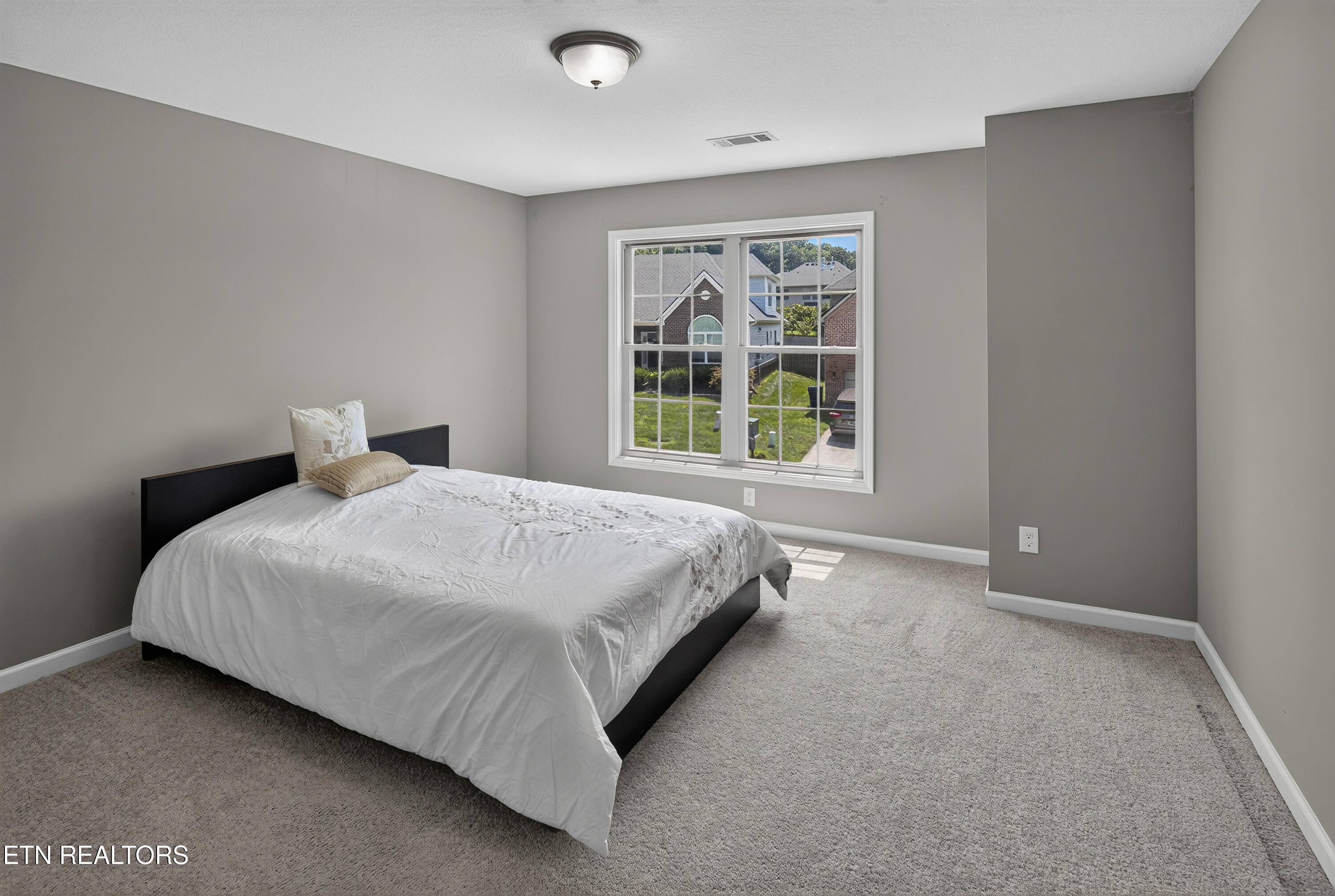 1816 Shadyside Lane