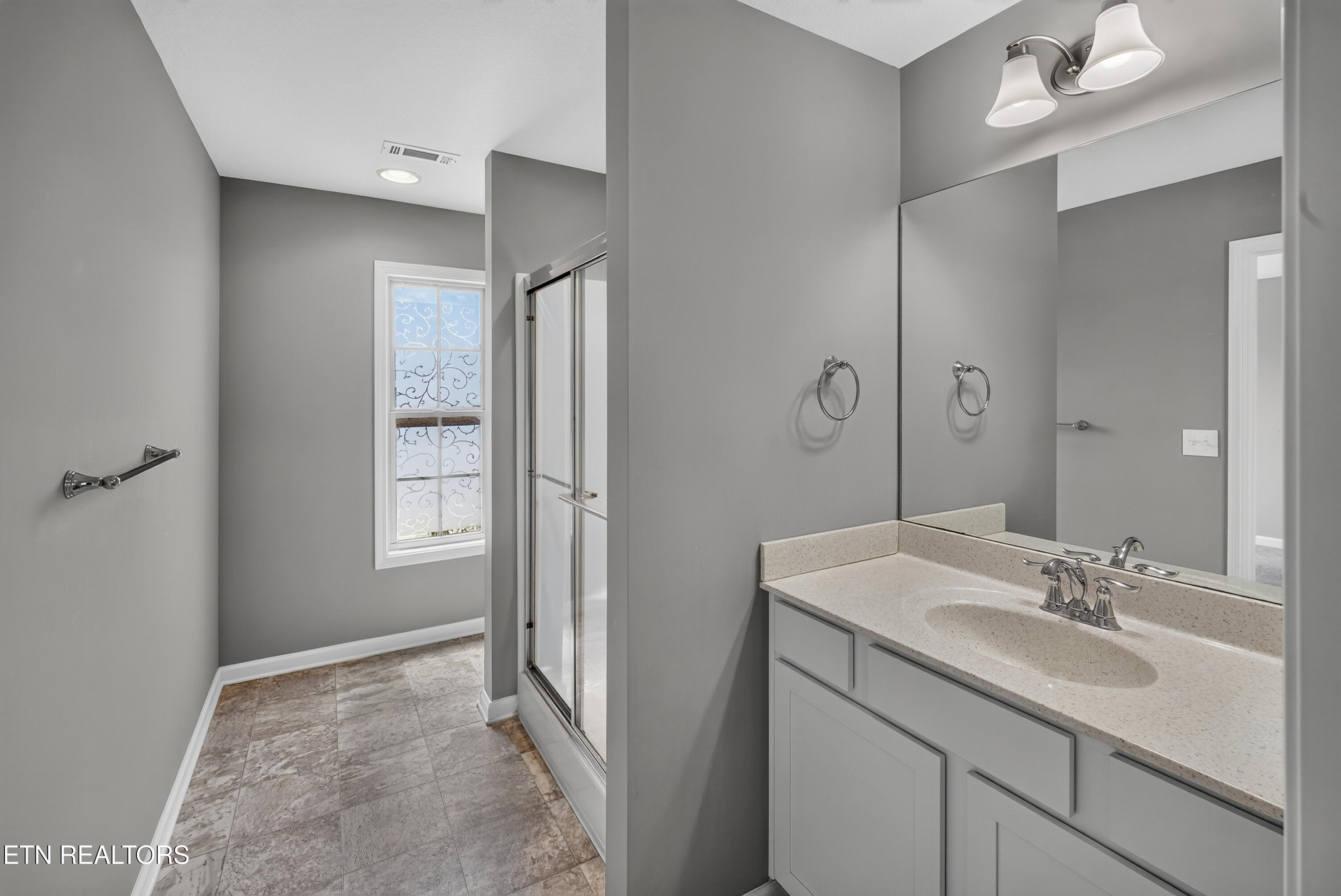 1816 Shadyside Lane