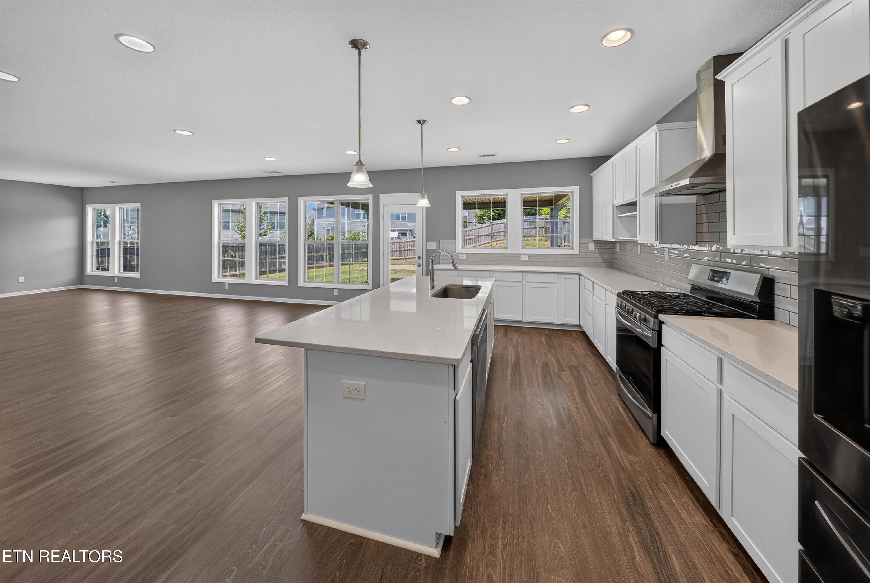 1816 Shadyside Lane