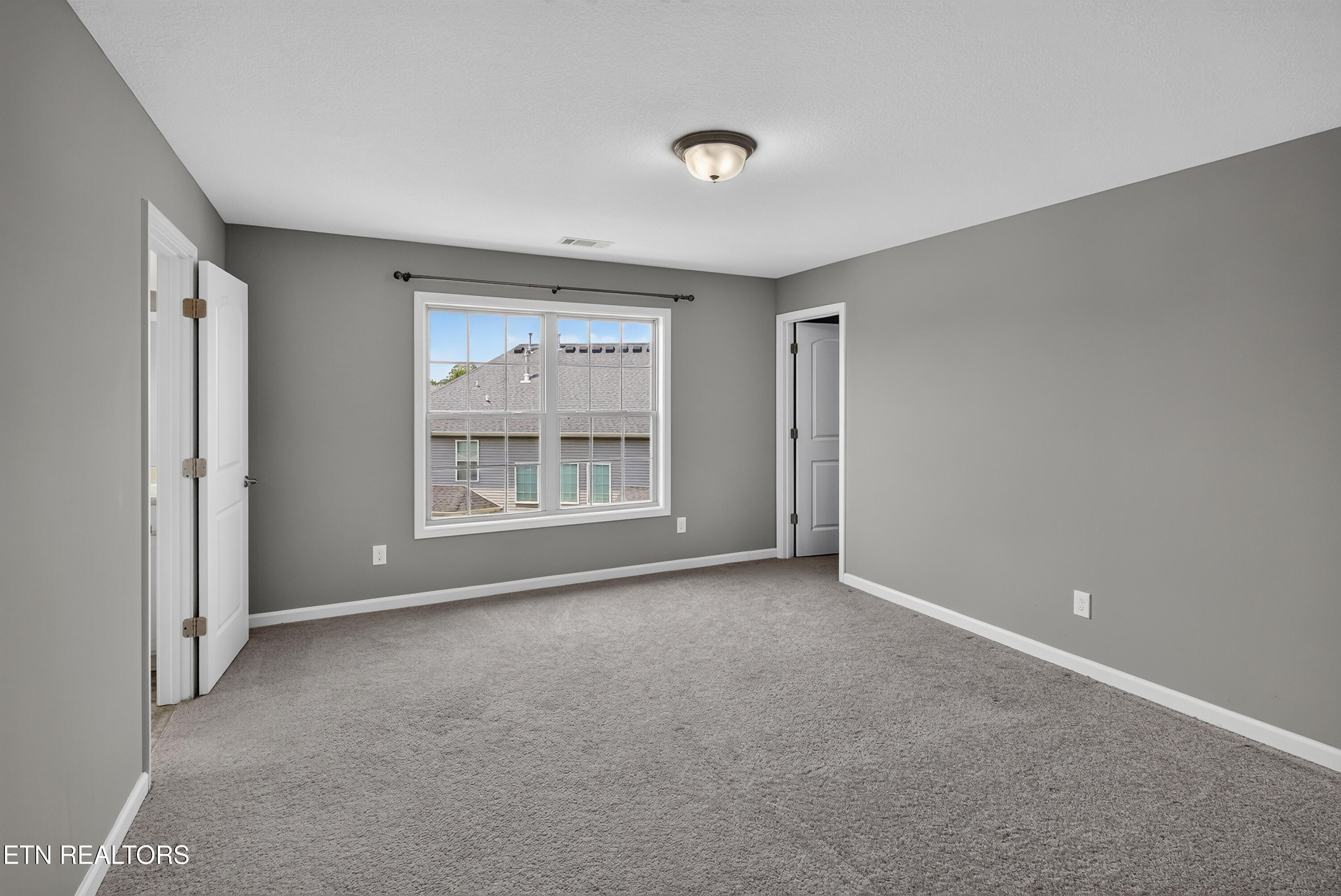 1816 Shadyside Lane