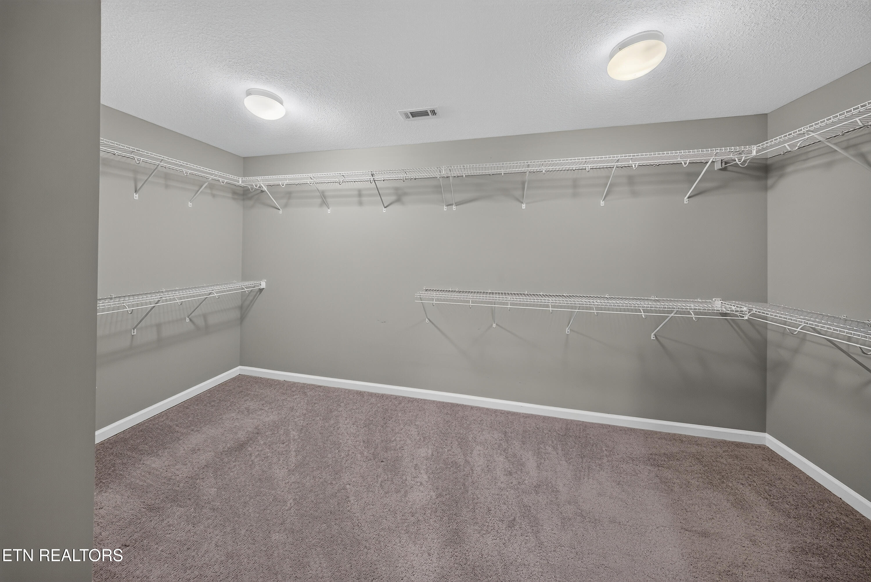 1816 Shadyside Lane