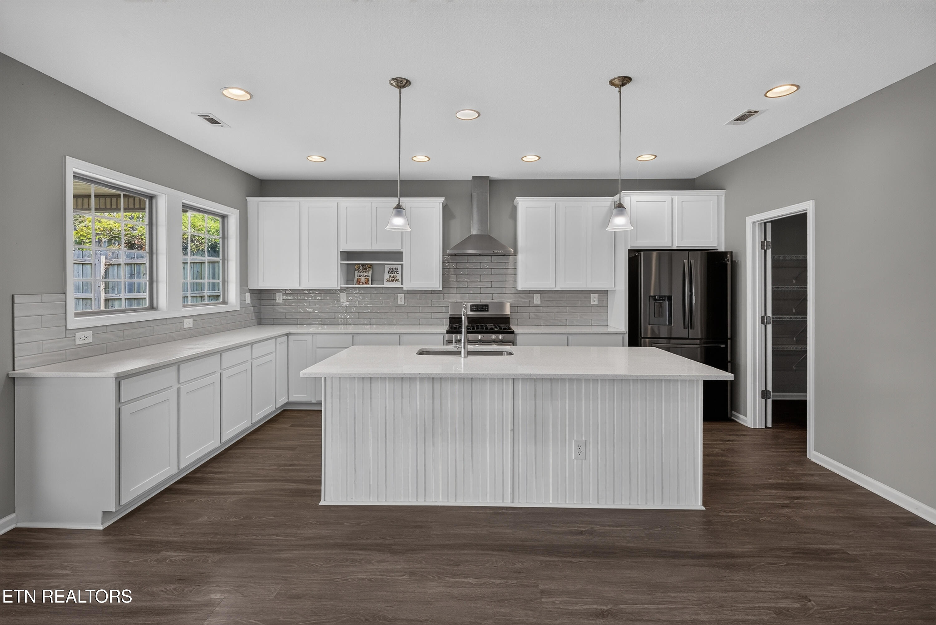 1816 Shadyside Lane