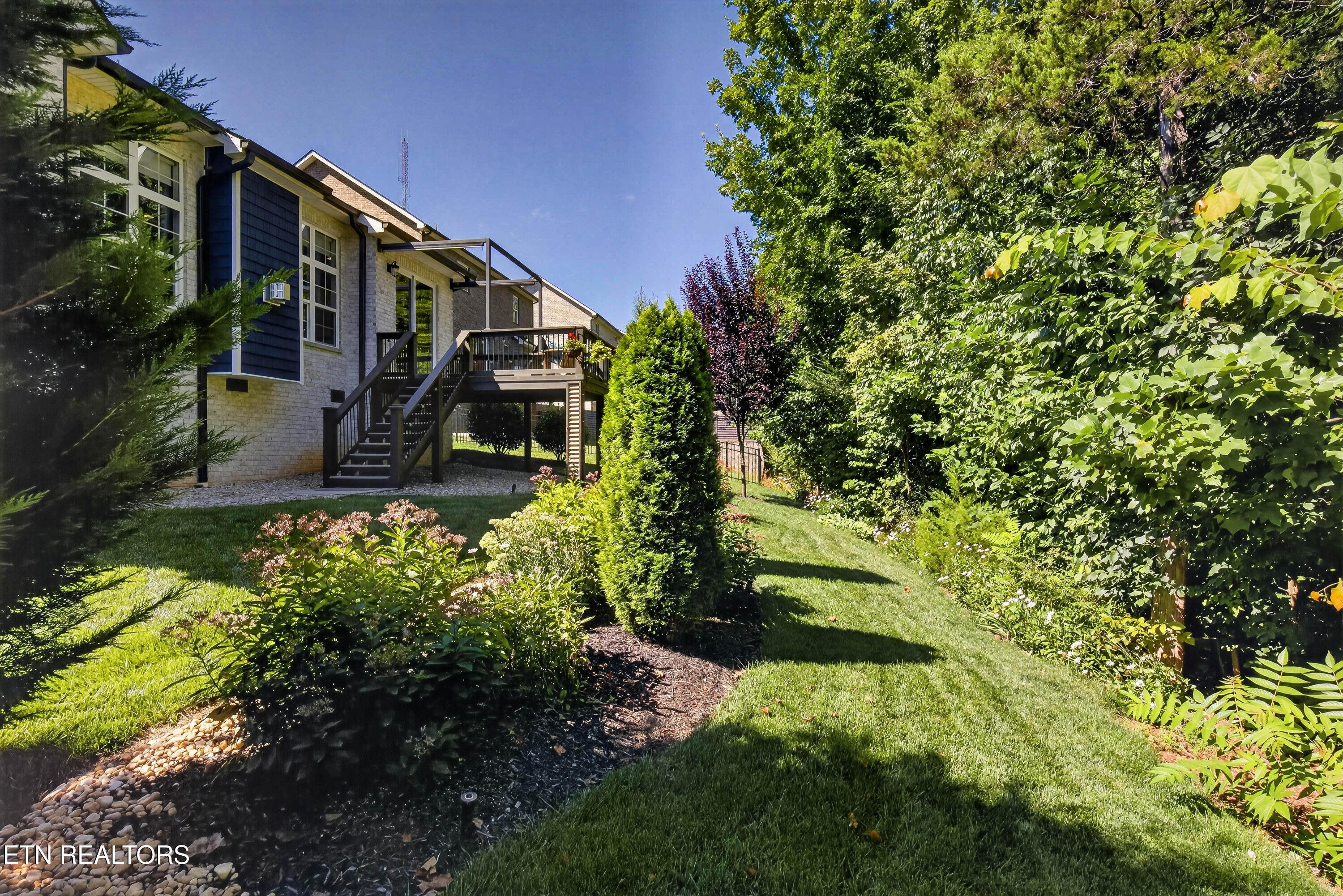 11827 Black Rd