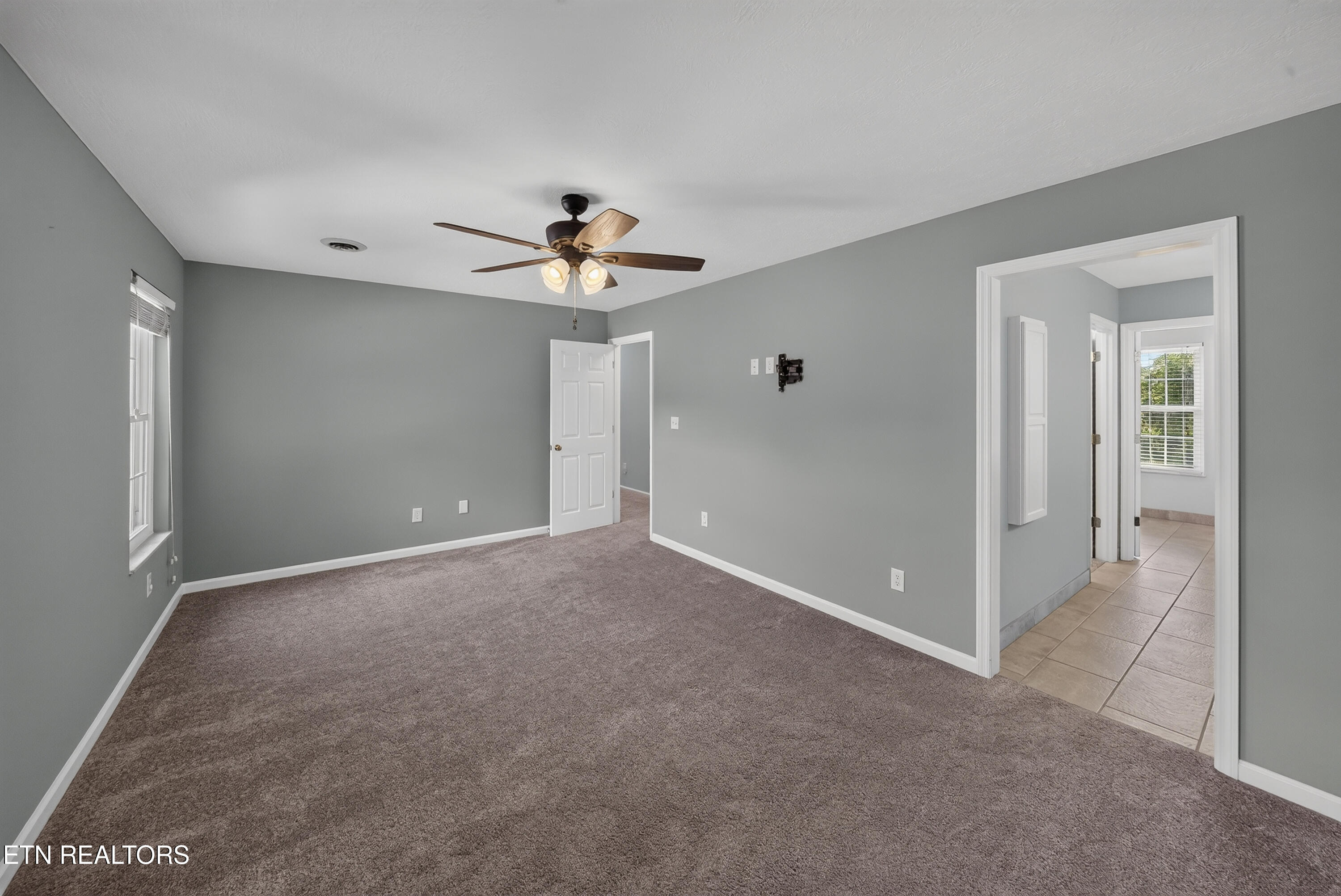 828 Paxton Drive