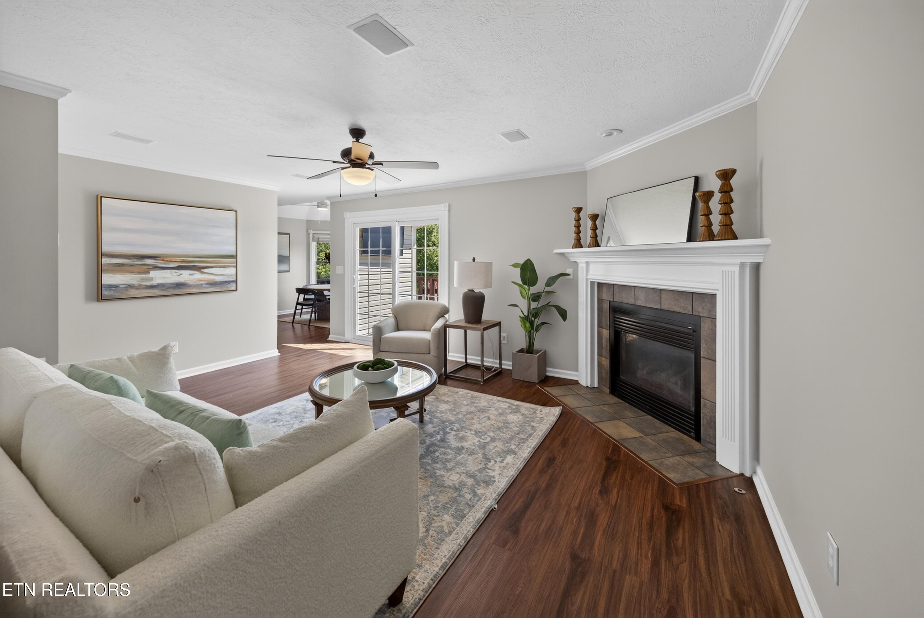 828 Paxton Drive