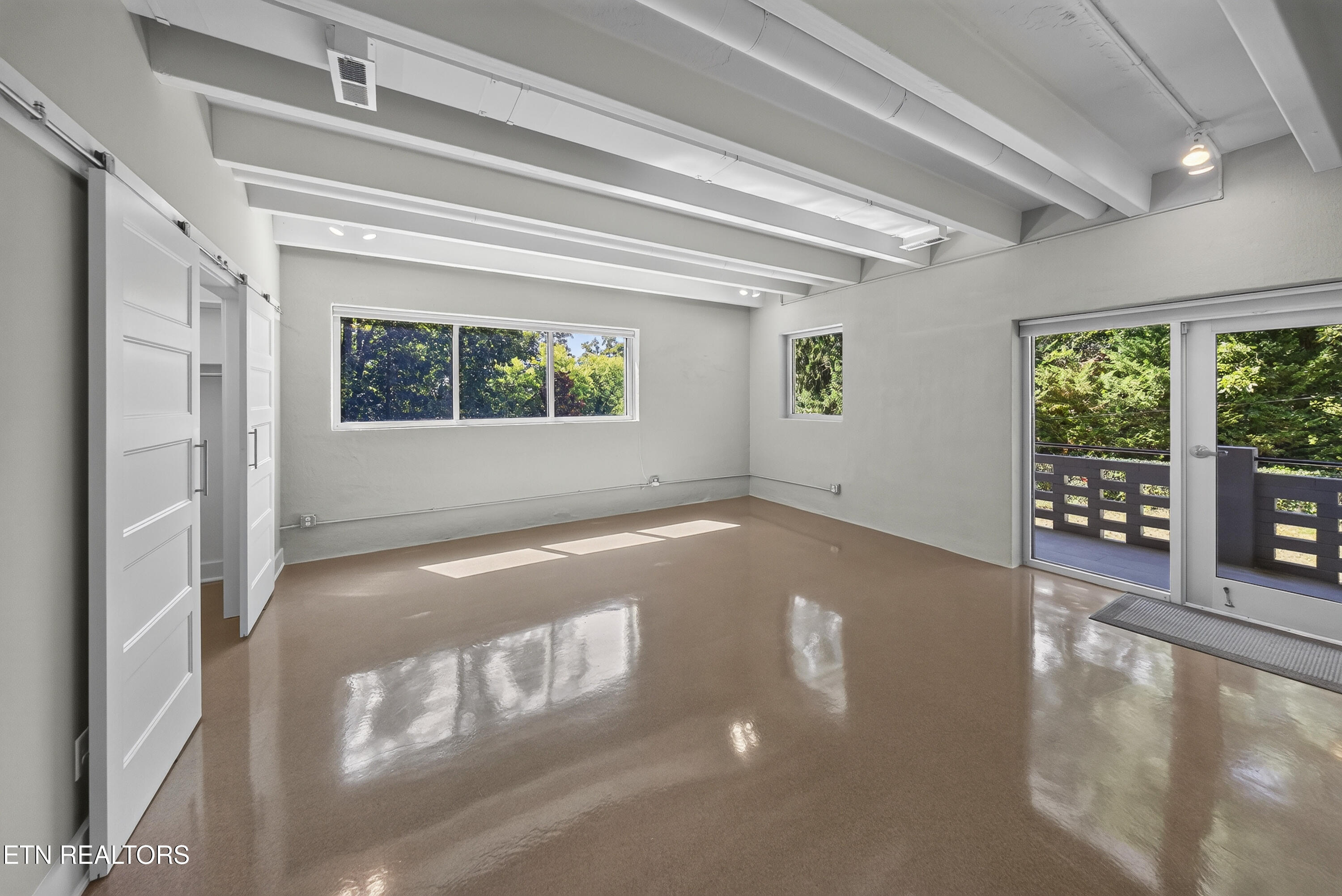 3305 Bunker Hill Drive