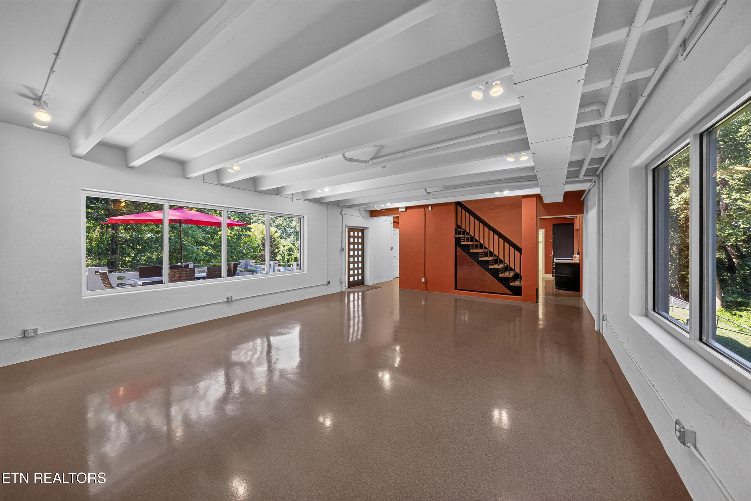 3305 Bunker Hill Drive