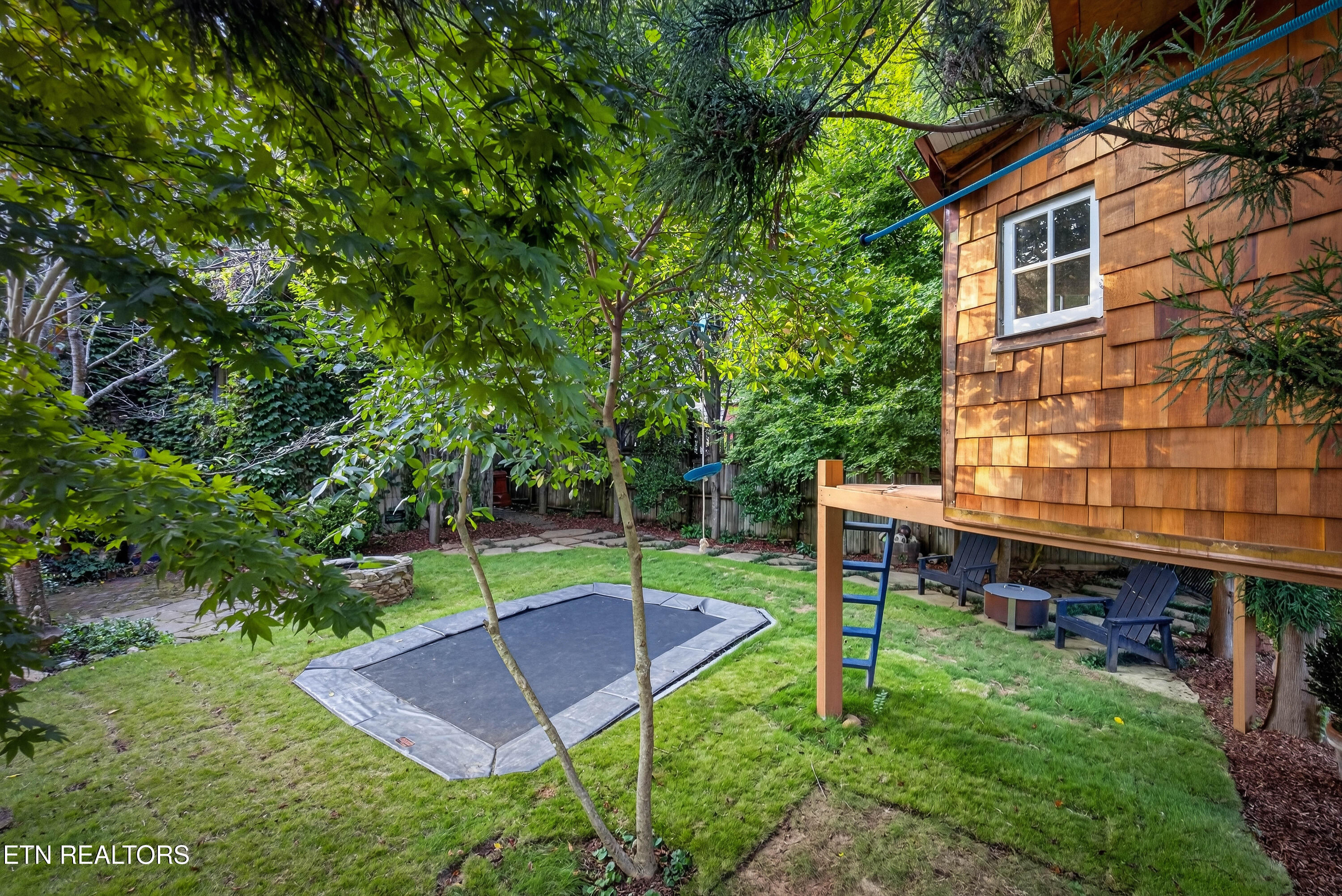 1100 W Nokomis Circle