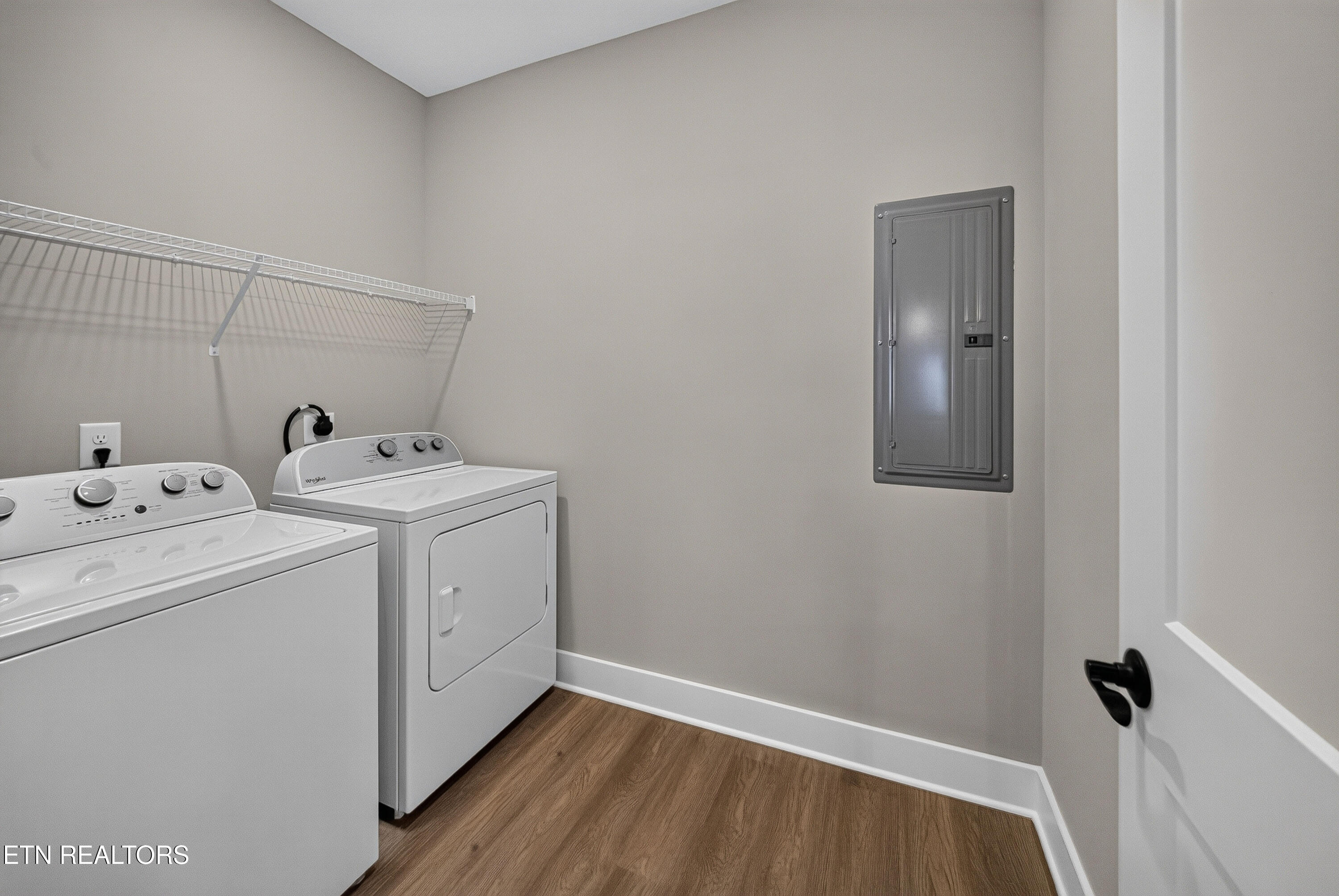 7219 Sassafras Way