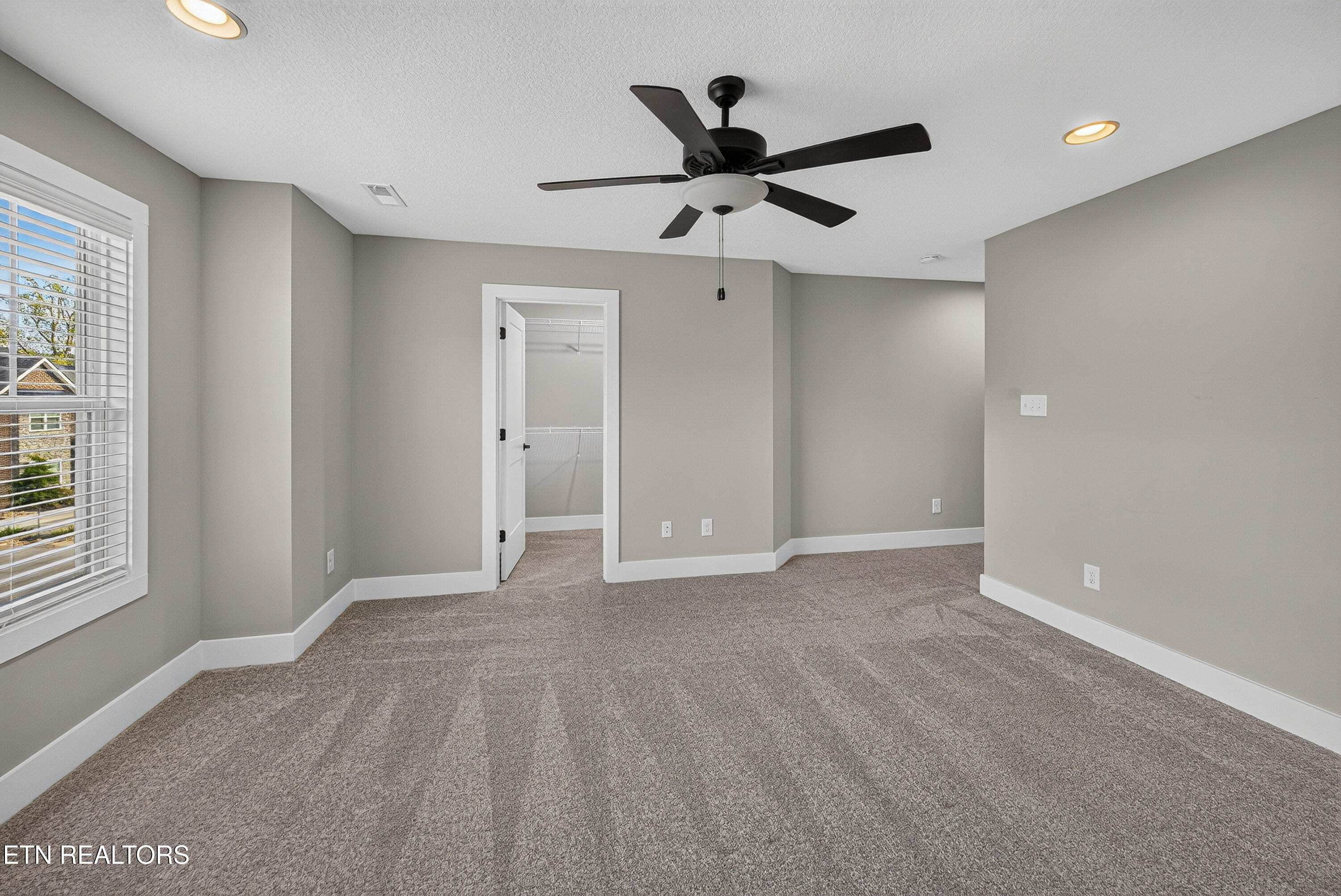 7219 Sassafras Way