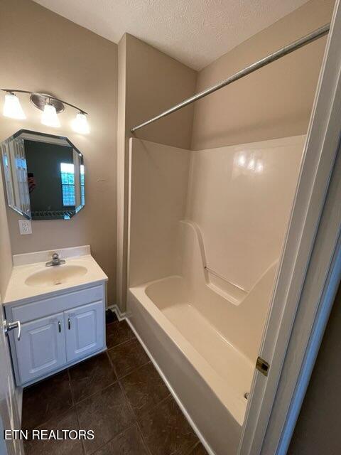 4805 Lyons View Pike 301