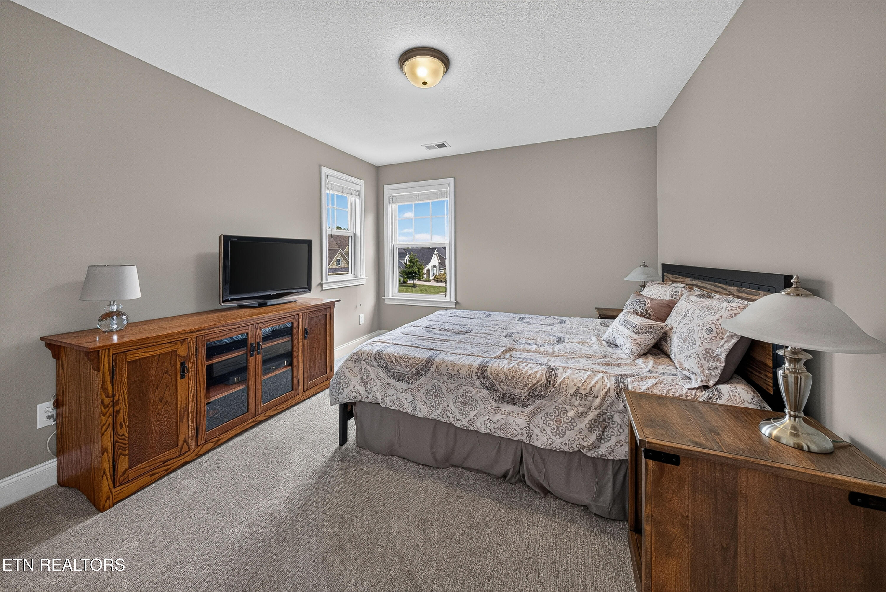 12646 Brass Lantern Lane
