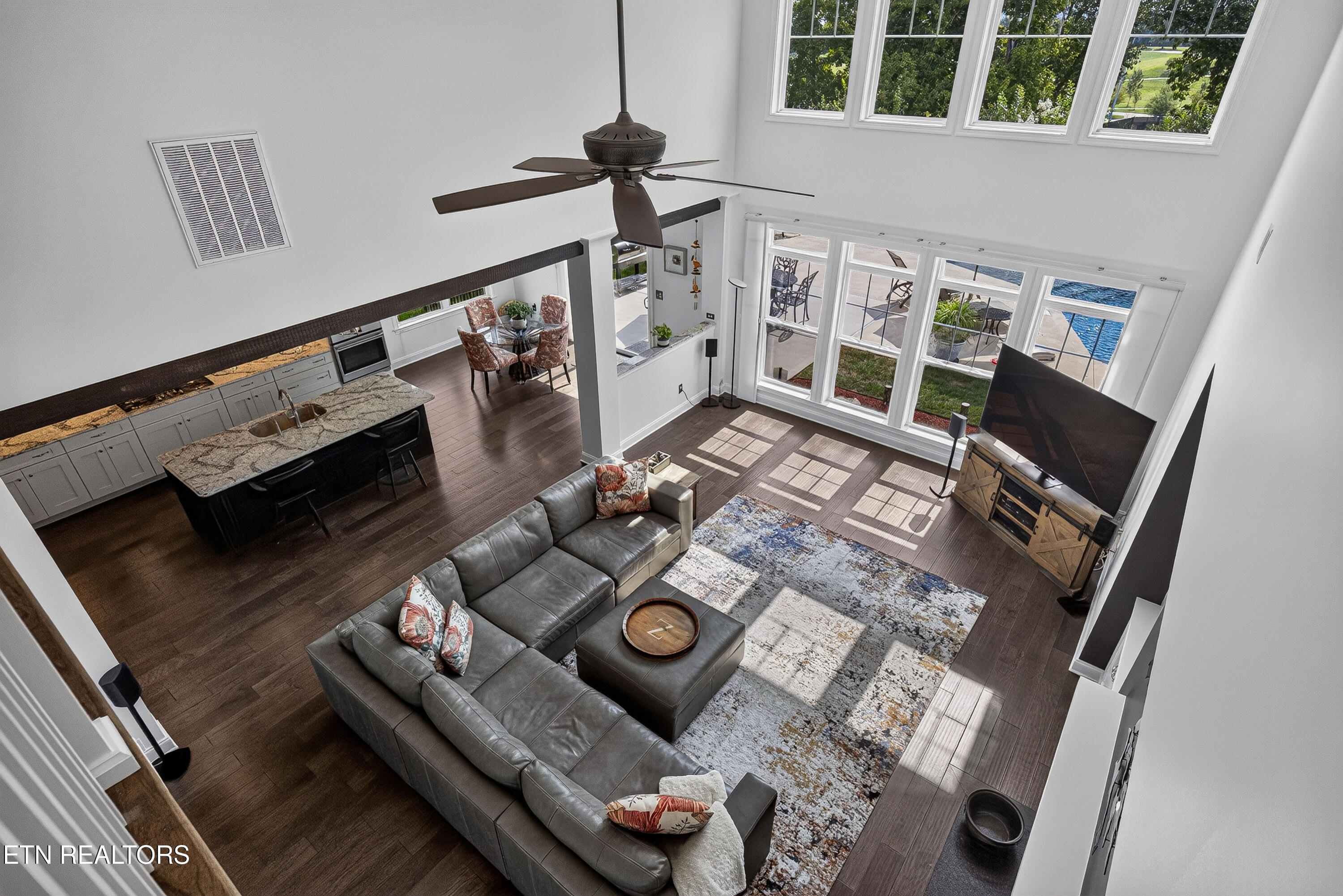 12646 Brass Lantern Lane