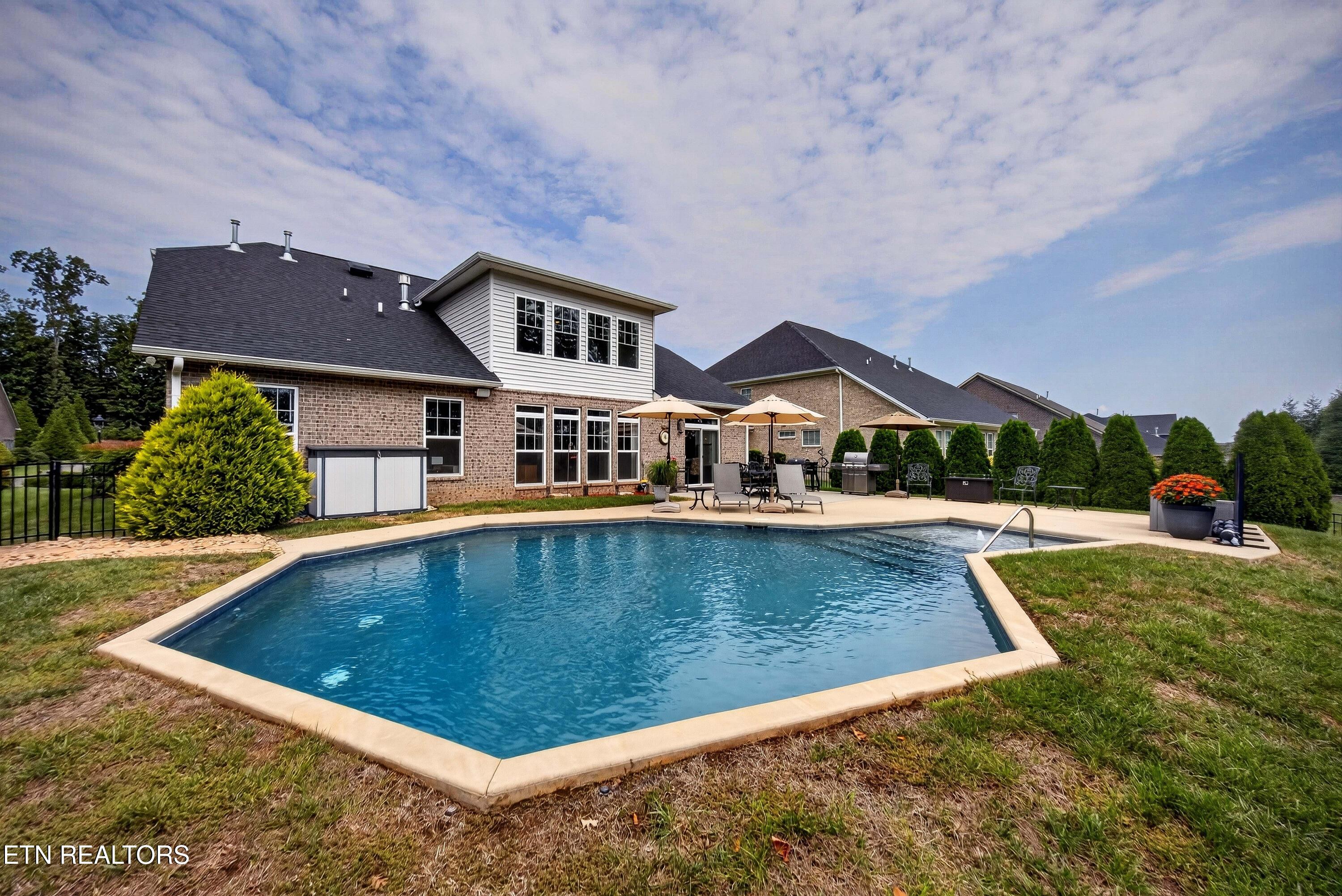 12646 Brass Lantern Lane