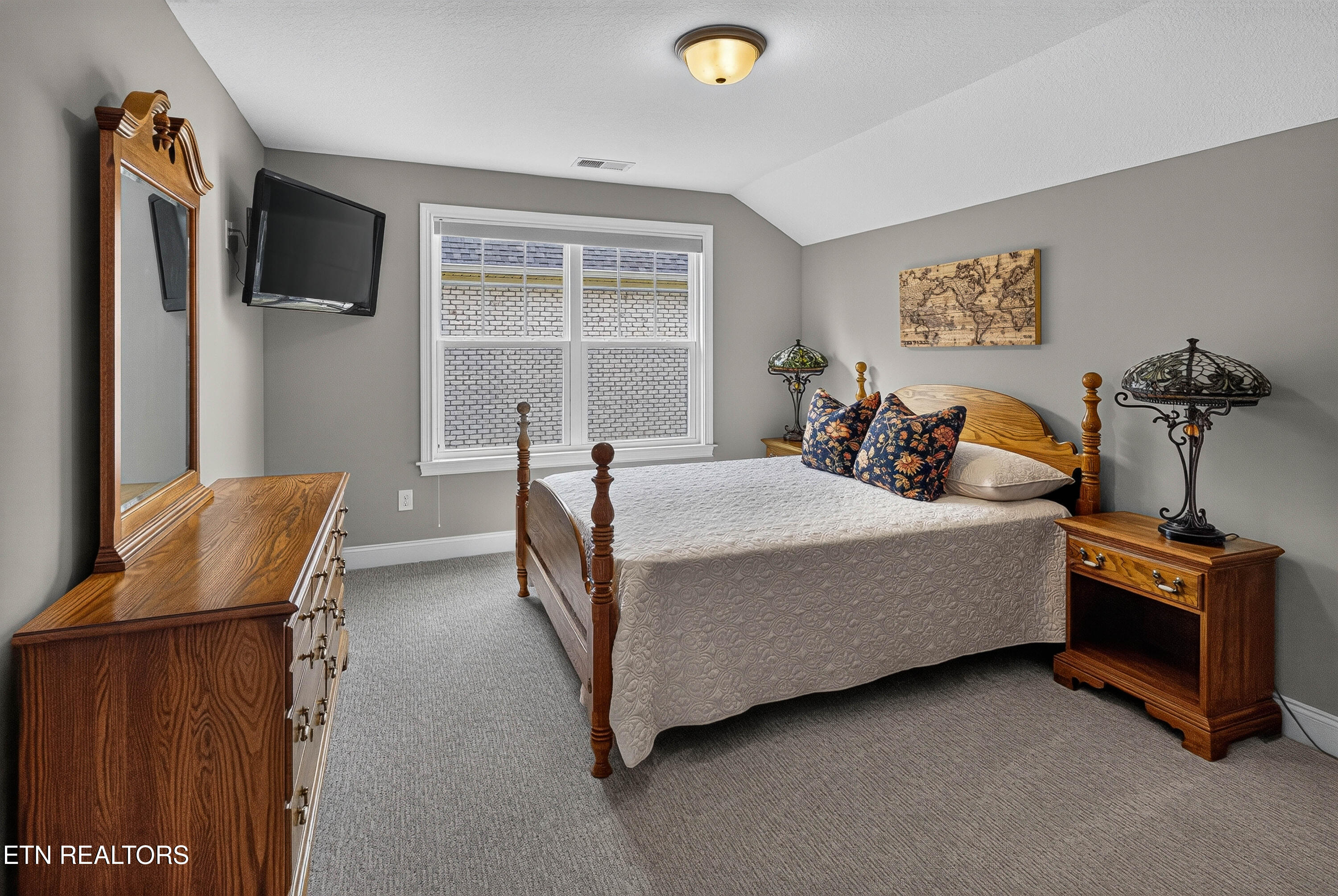 12646 Brass Lantern Lane