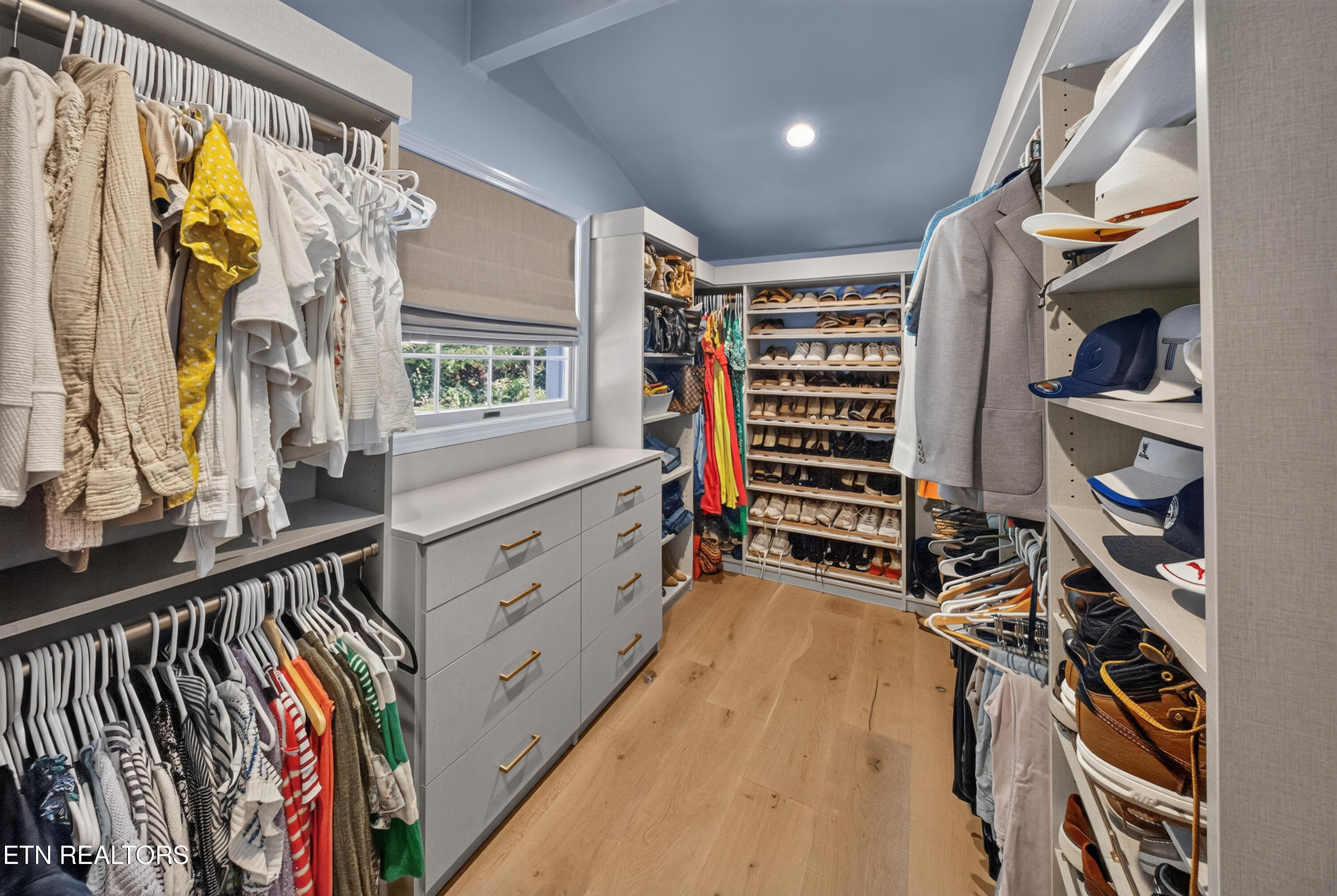 4265 Holloway Drive