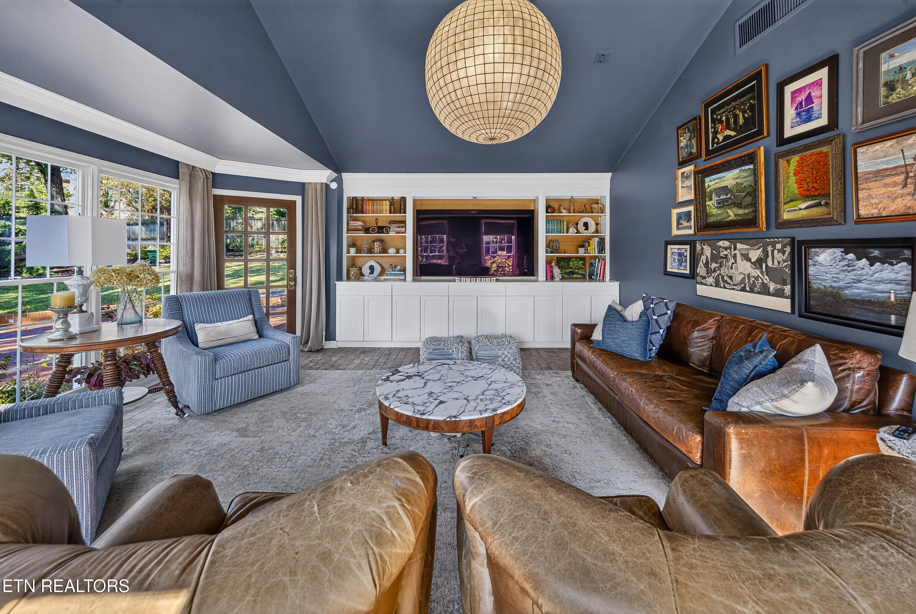 4265 Holloway Drive