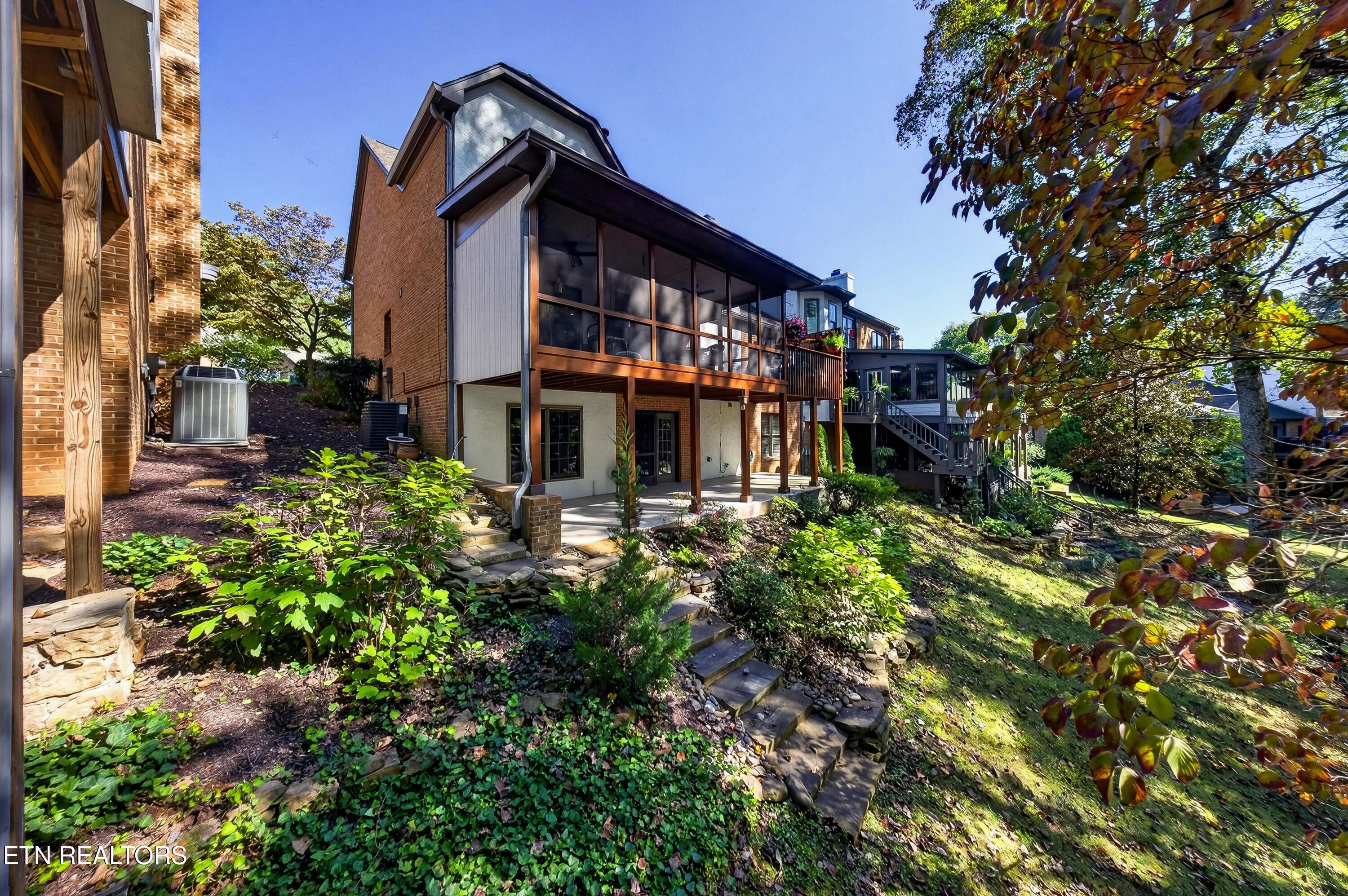935 Ethans Glen Drive