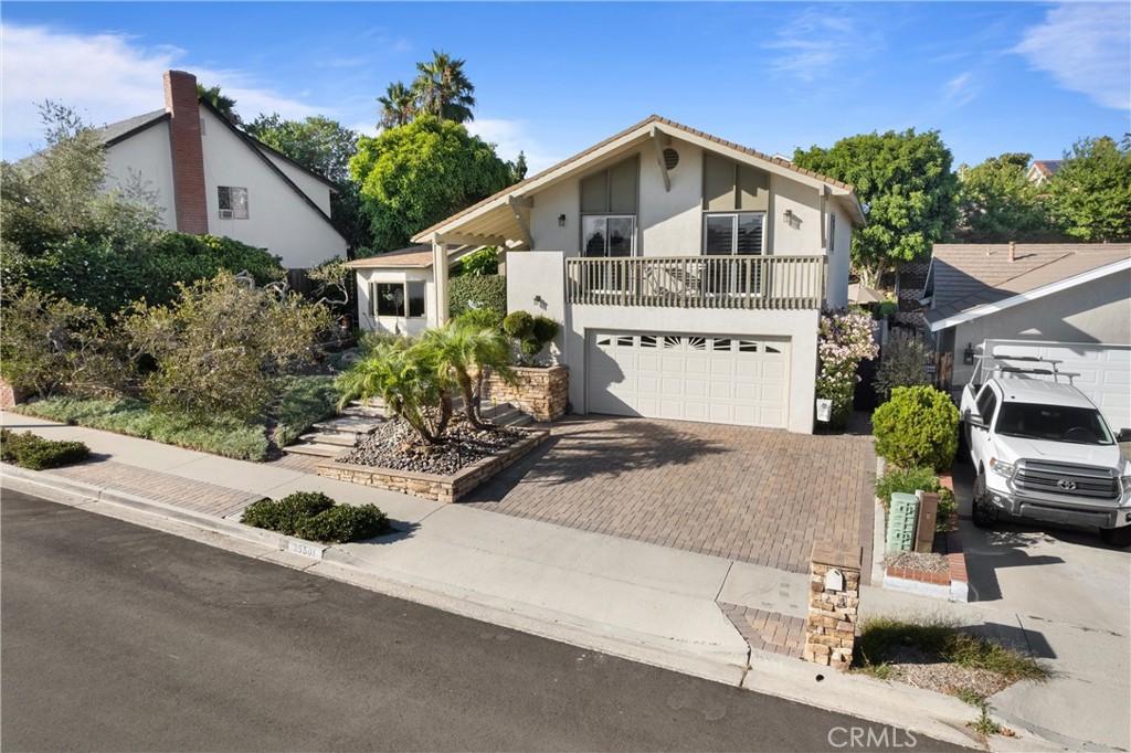 26501 Veracruz Lane