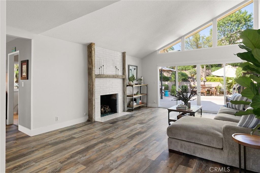 26501 Veracruz Lane