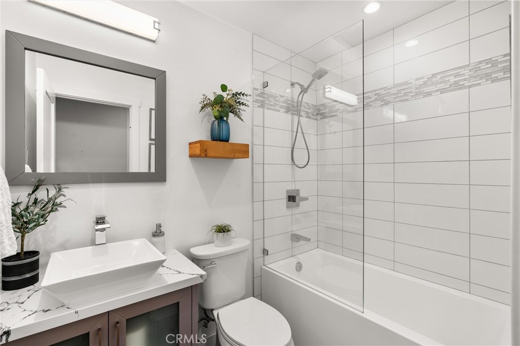27111 Ayamonte