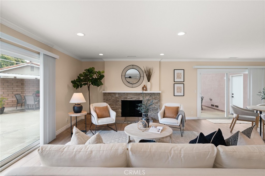 14092 Cameron Lane