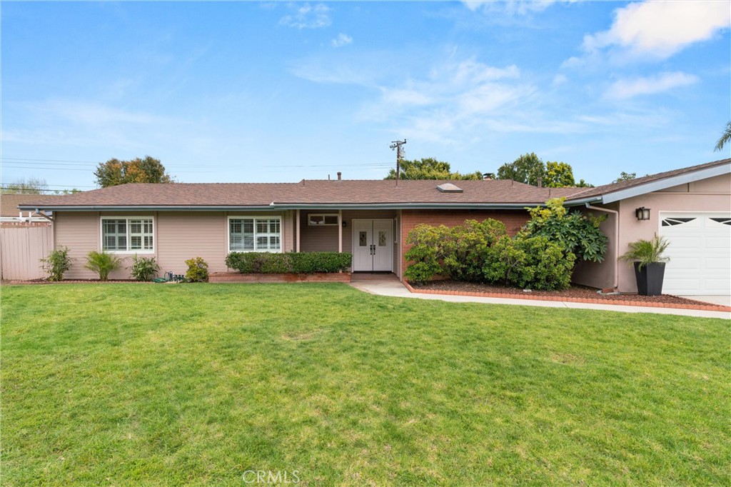 14092 Cameron Lane