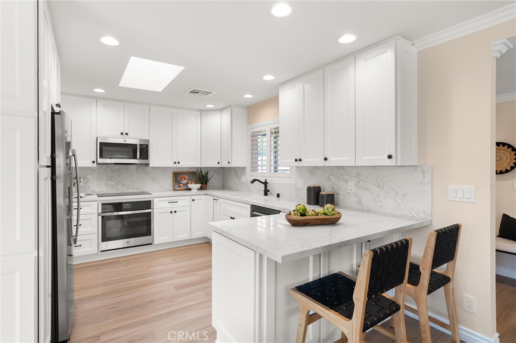 14092 Cameron Lane