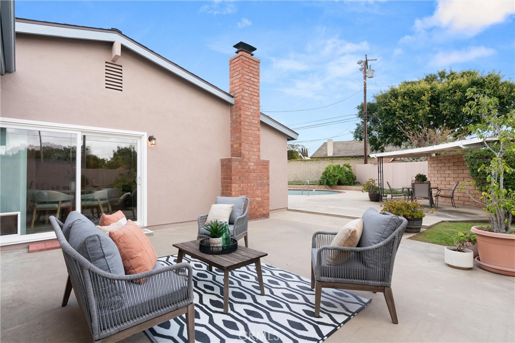 14092 Cameron Lane