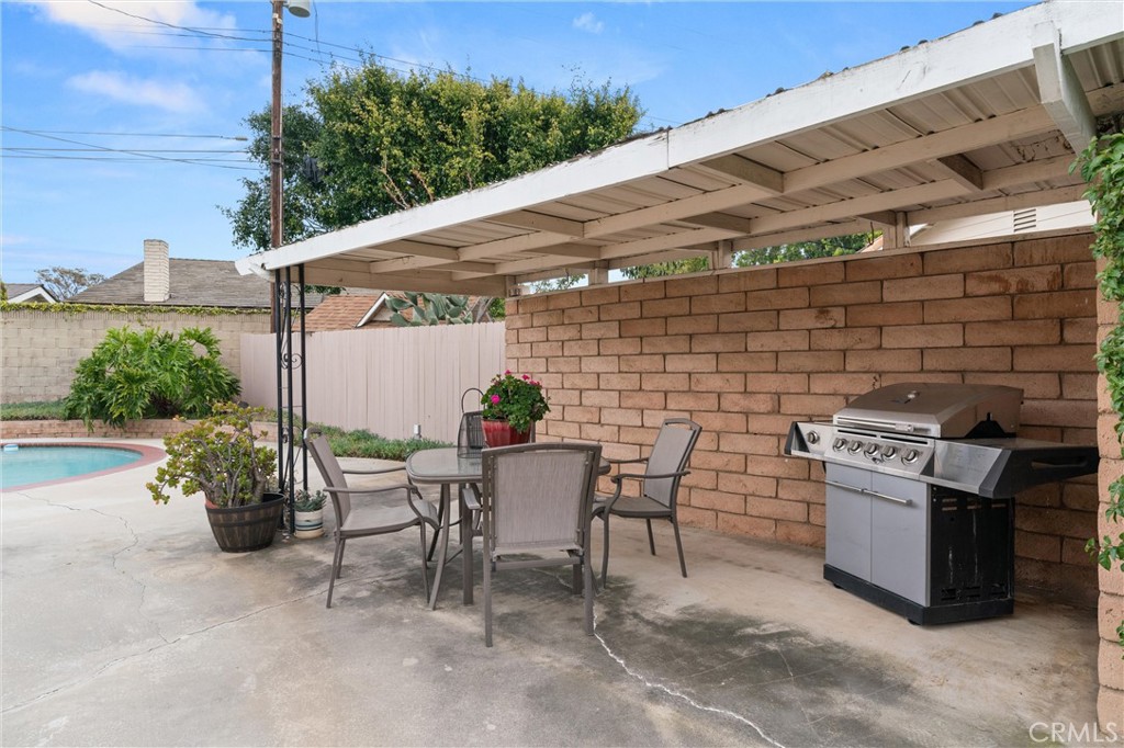 14092 Cameron Lane