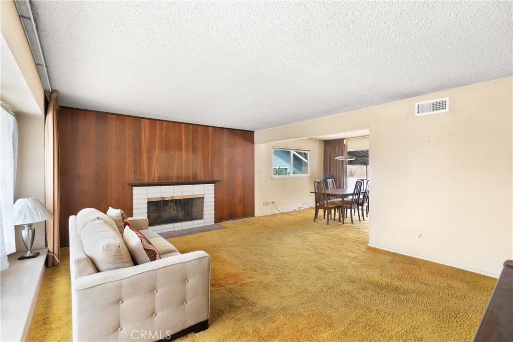 15237 Greenworth Drive