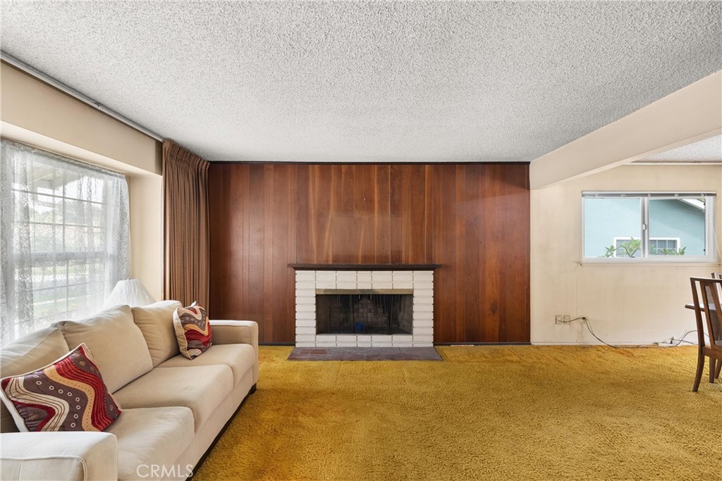15237 Greenworth Drive