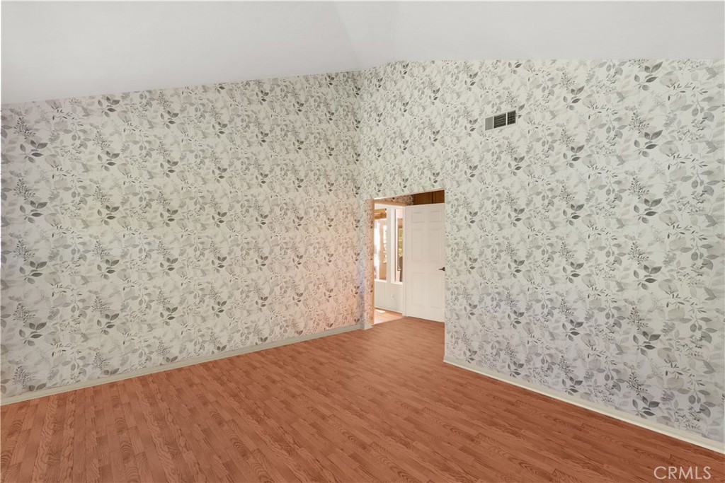 28037 Via Tirso