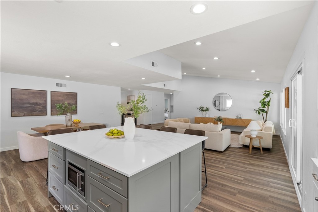 27661 Pasatiempo