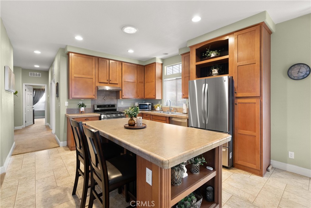 161 E Orangethorpe Avenue 102