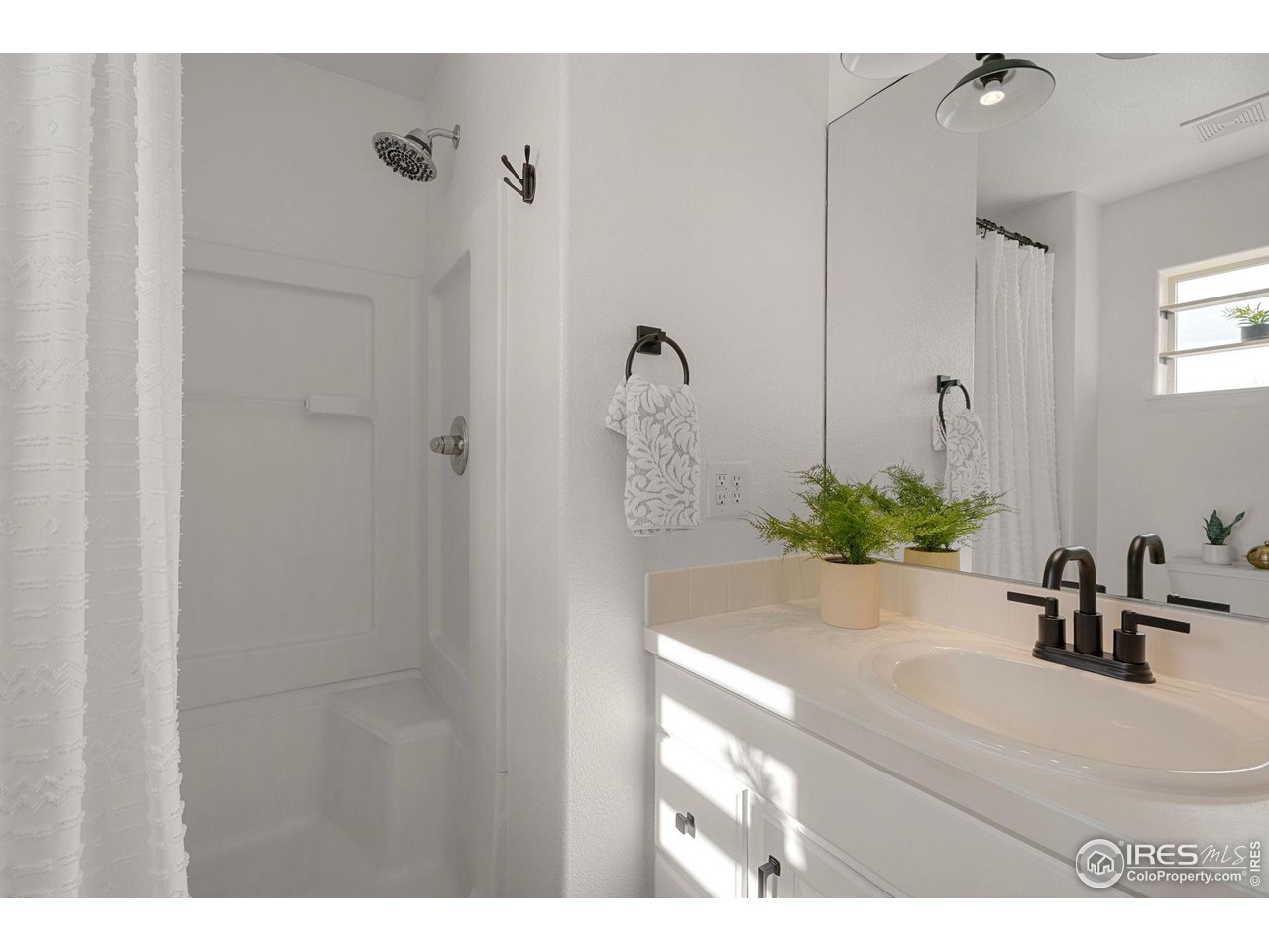 2832 William Neal Pkwy C