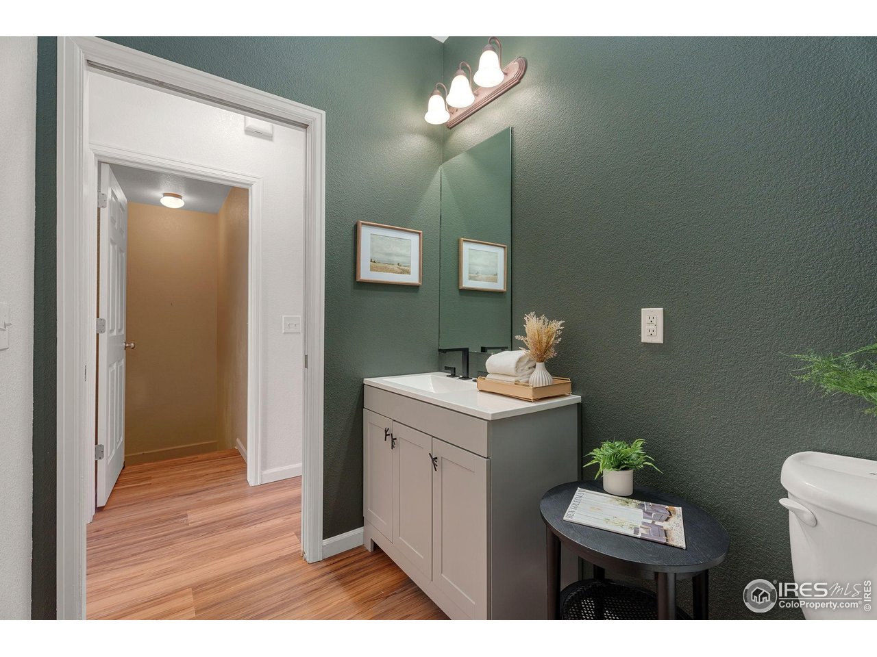 2832 William Neal Pkwy C