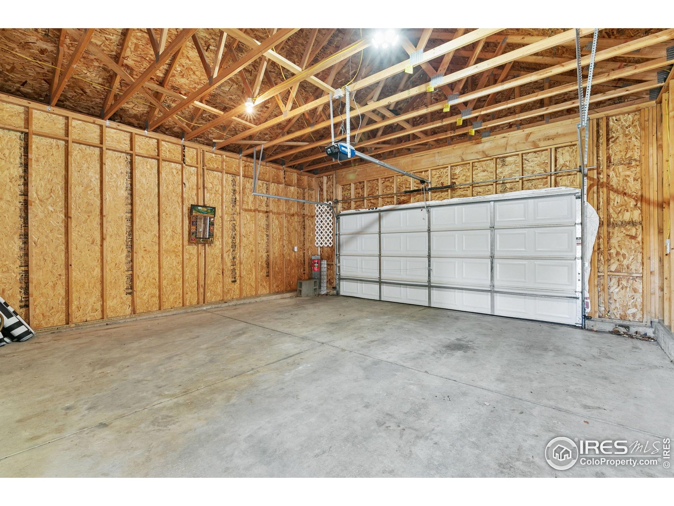 2832 William Neal Pkwy C