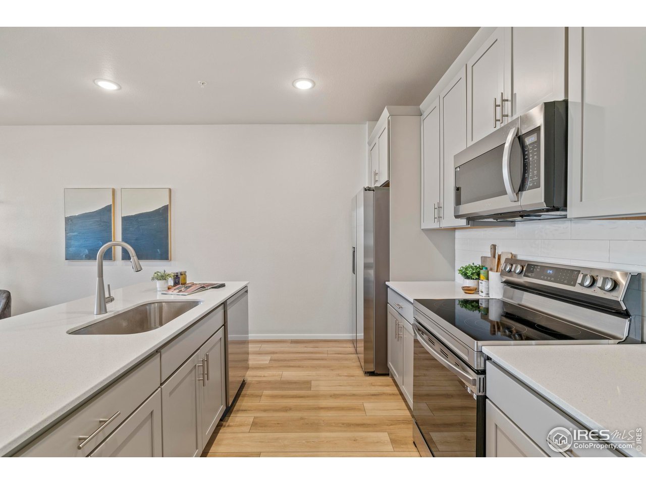 2102 Setting Sun Dr 7