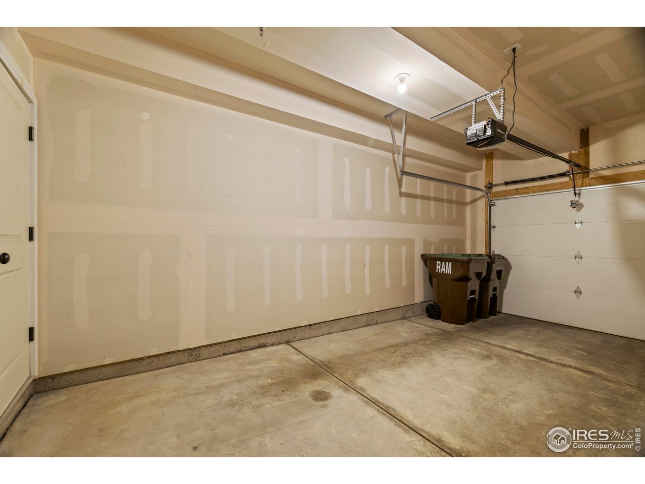 2102 Setting Sun Dr 7